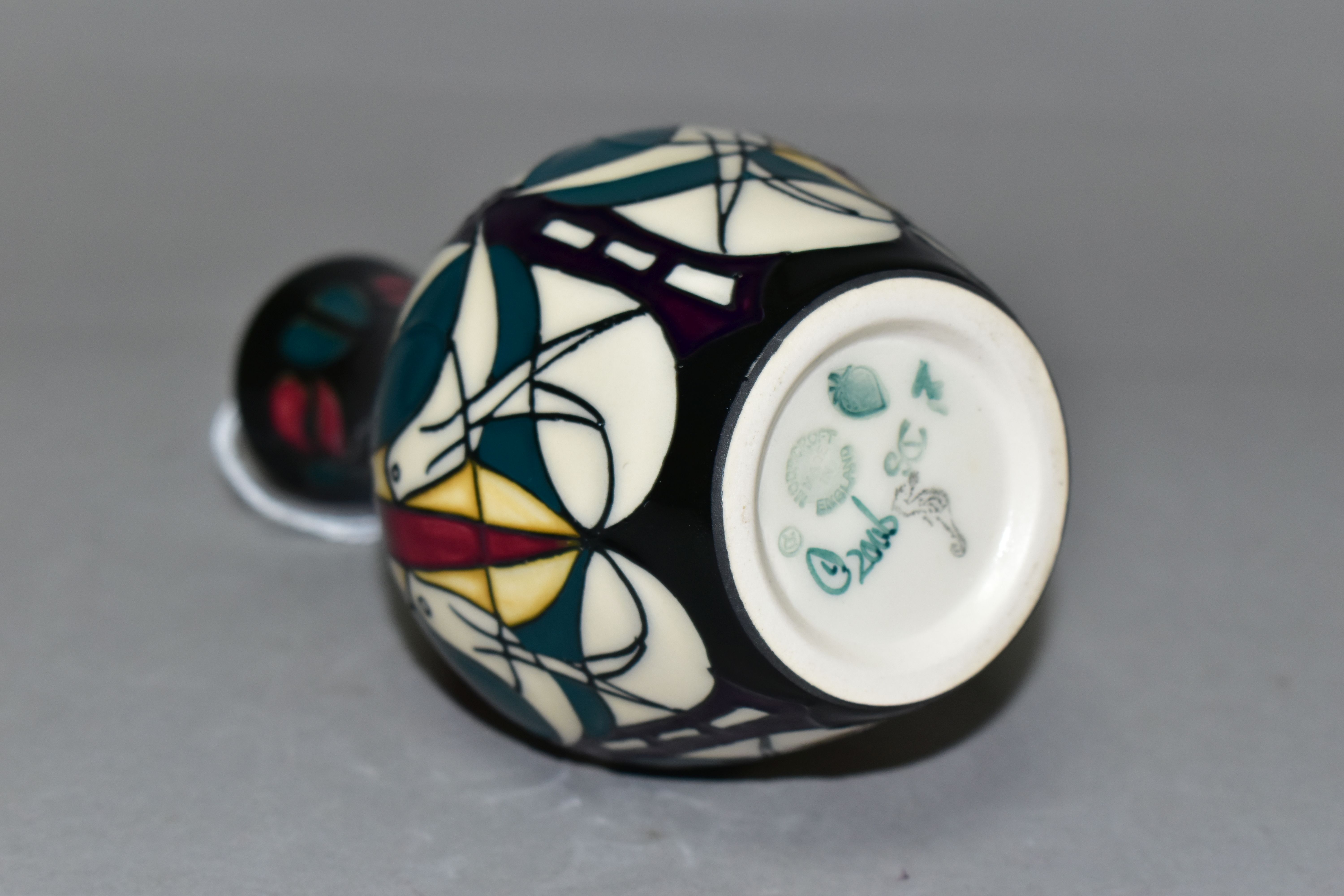 A MOORCROFT POTTERY 'MELODY' PATTERN, bud vase with original box, designed by Sian Leaper, decorated - Image 5 of 5