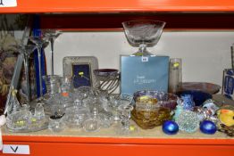 A COLLECTION OF CUT CRYSTAL AND COLOURED GLASS, comprising a Waterford Crystal 'Times Square 2000'