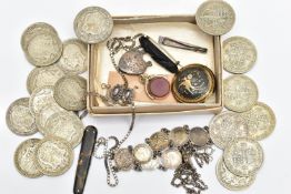 A SMALL QUANTITY OF JEWELLERY AND HALF CROWN COINS, to include a circular tortoiseshell brooch
