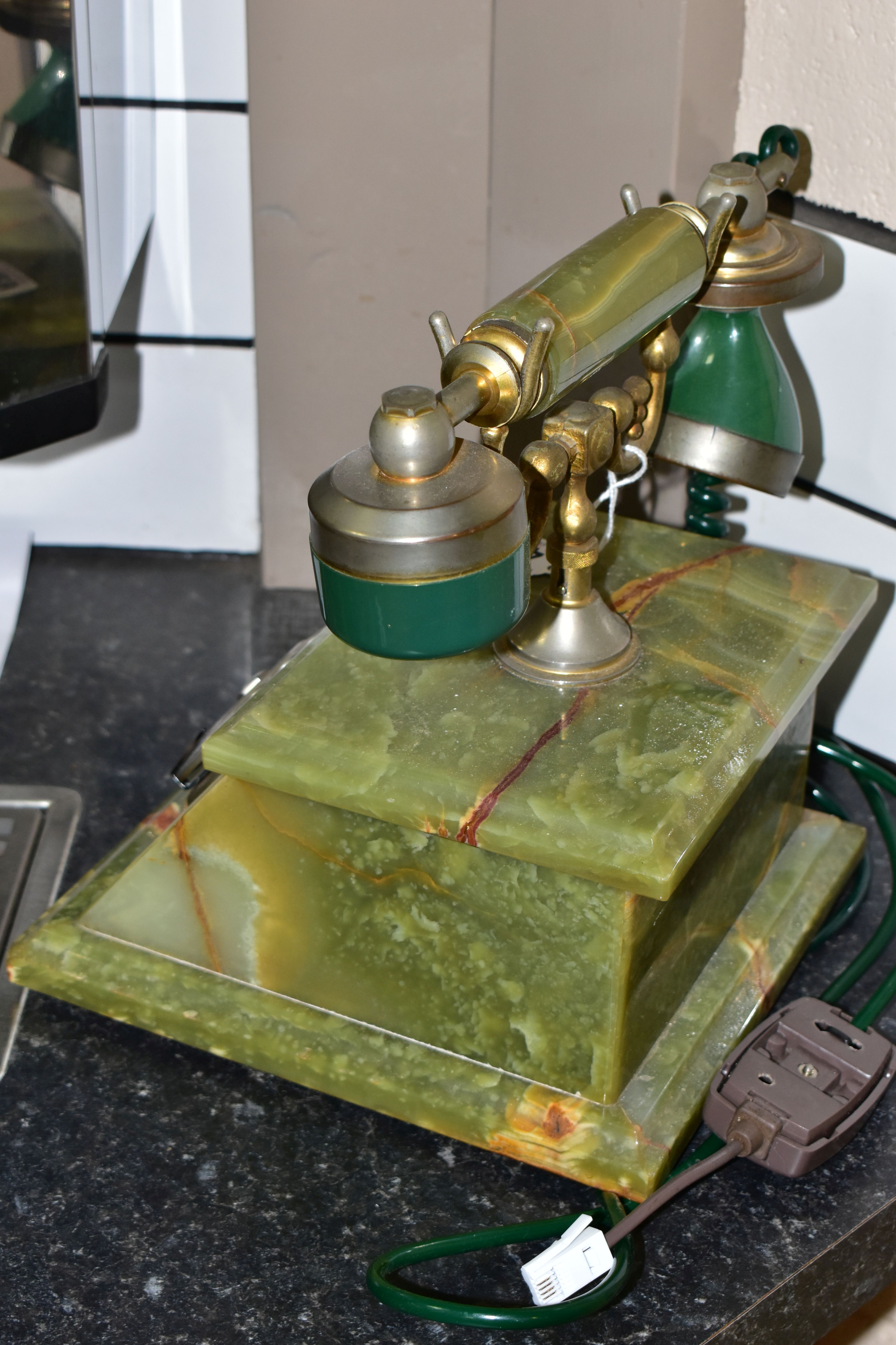 A GREEN ONYX TELEPHONE, label to base reads 'Onix Telephone, Pietrasanta, Made in Italy', rotary - Image 5 of 7