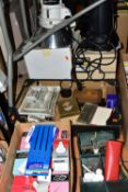 THREE BOXES OF STUDIO LIGHTS AND VINTAGE PHOTOGRAPHIC EQUIPMENT, to include a boxed pair of