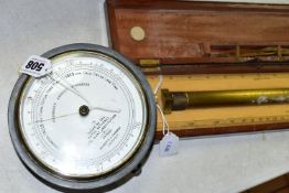 AN ROYAL NATIONAL LIFEBOAT INSTITUTION ISSUE CIRCULAR FISHERMAN'S ANERIOD BAROMETER BY NEGRETTI &