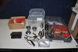 A CASE AND TWO TRAYS CONTAINING WOODLATHE ACCESSORIES AND TOOLS including twist grip and keys chucks