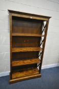 A MODERN TALL FOUR TIER OPEN BOOKCASE, with cross section open sides, 105cm x depth 37cm x height