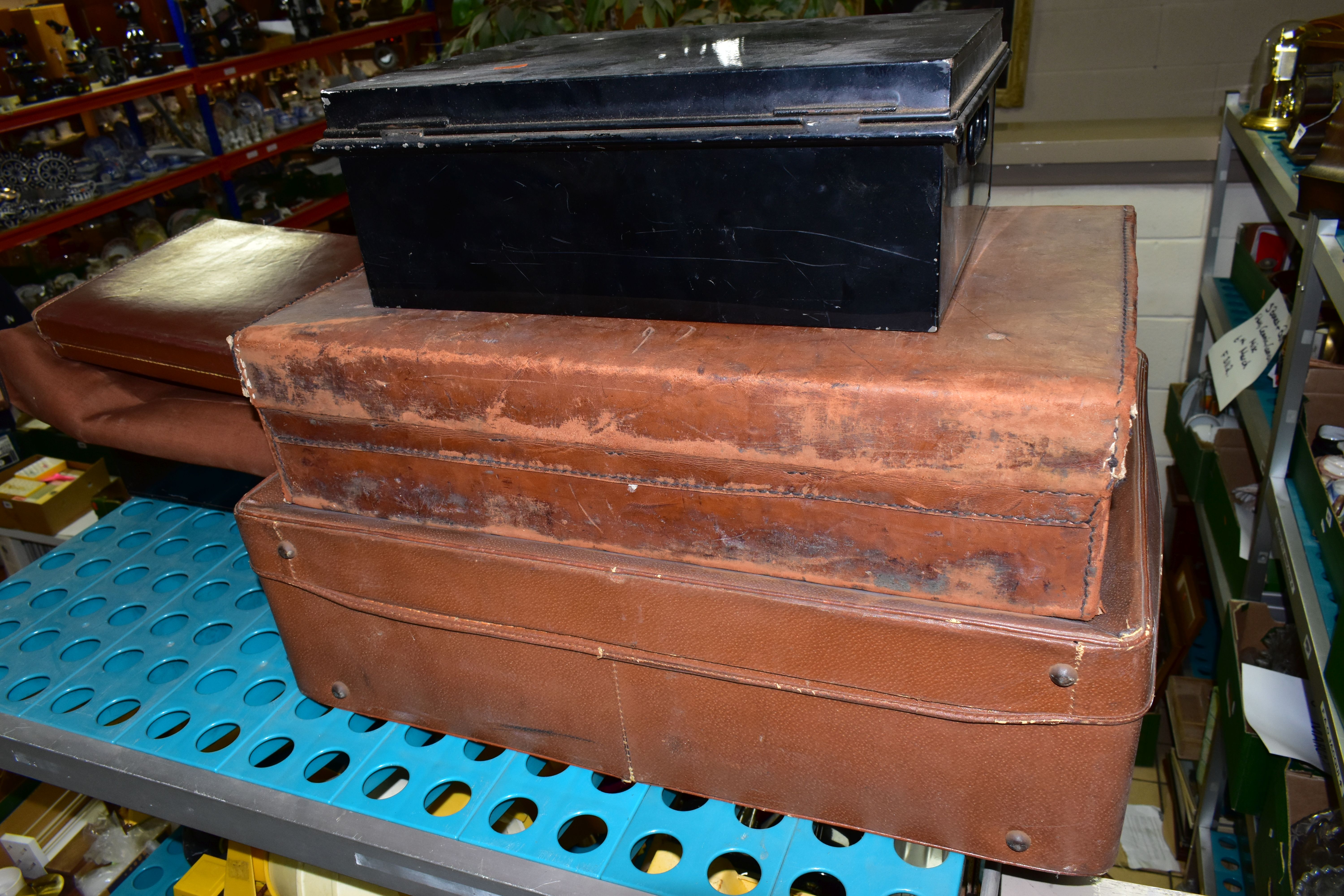 VINTAGE LUGGAGE AND DOCUMENT BOXES, comprising a brown Antler pigskin style case, approximate size - Image 4 of 4