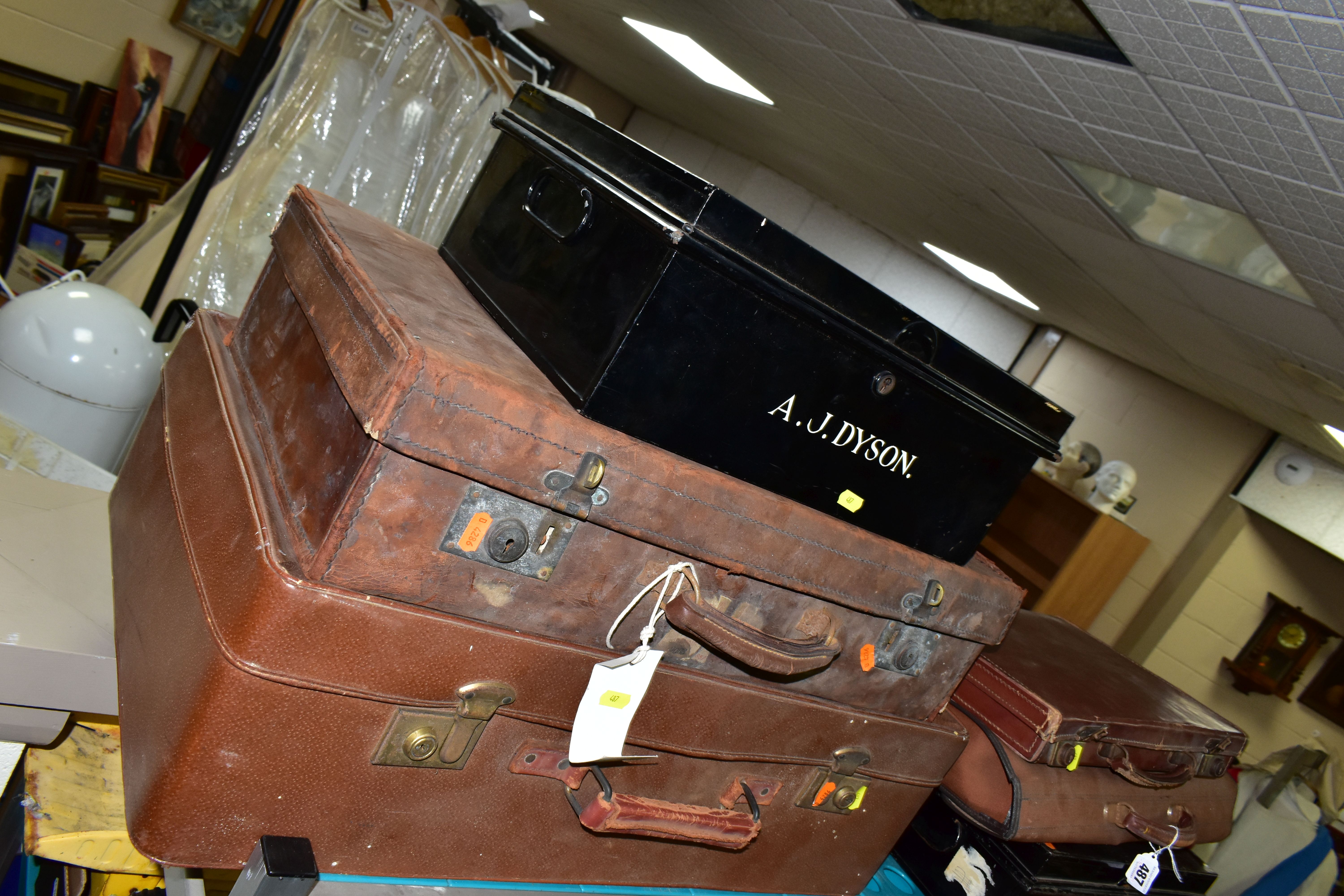 VINTAGE LUGGAGE AND DOCUMENT BOXES, comprising a brown Antler pigskin style case, approximate size - Image 2 of 4