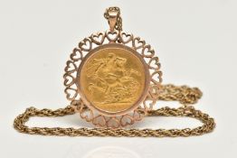 A FULL SOVEREIGN PENDANT NECKLACE, the sovereign dated 1900, collet set within an openwork heart