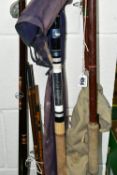 A GROUP OF VINTAGE FISHING REELS AND RODS, to include a boxed Penn Leveline 350 reel, a Fighter