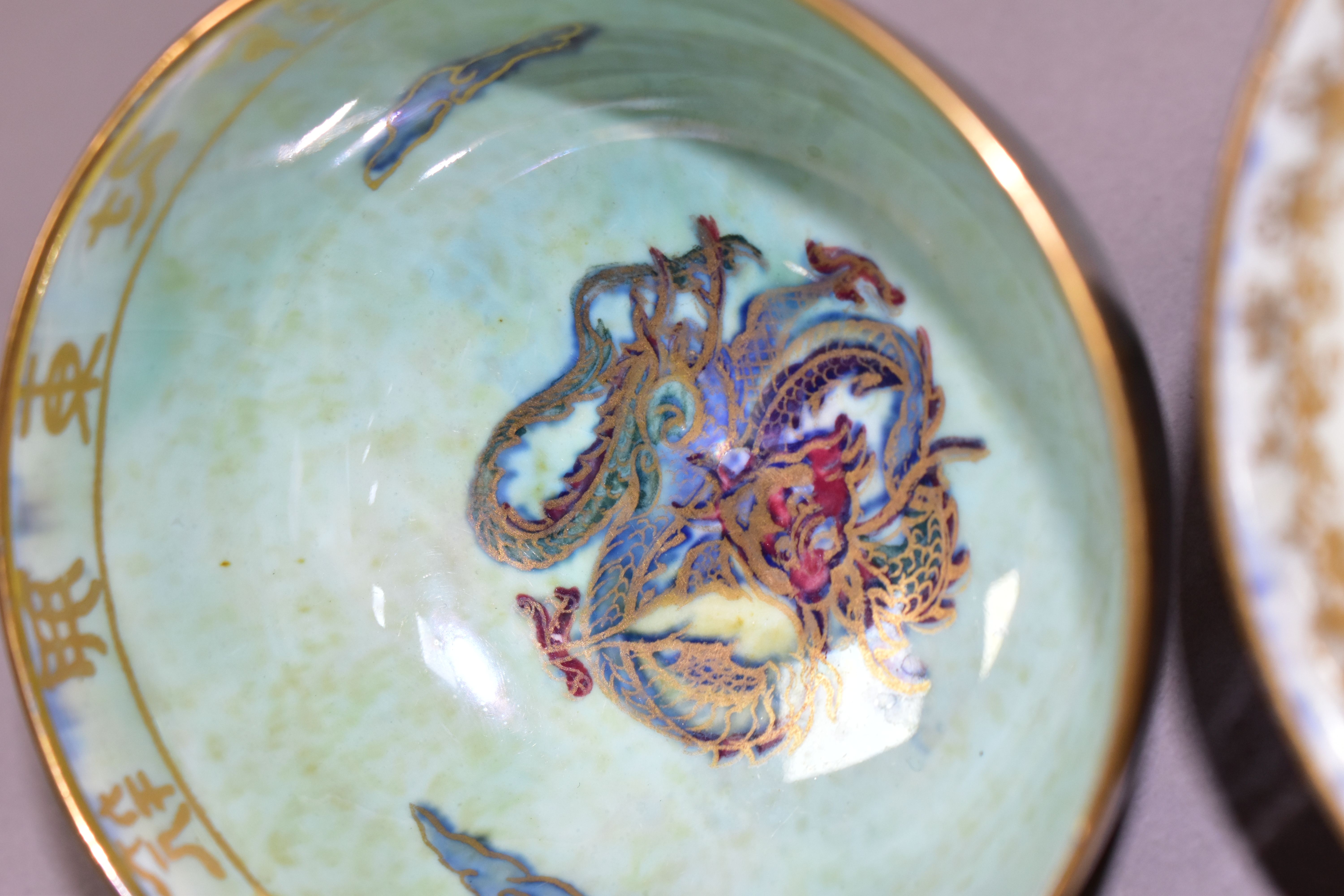 TWO WEDGWOOD BONE CHINA LUSTRE BOWLS, comprising a bowl with a blue mottled lustre exterior with a - Image 6 of 7