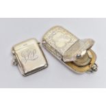 AN EDWARDIAN SILVER COMBINATION VESTA / SOVEREIGN CASE AND A GEORGE V SILVER VESTA CASE, the