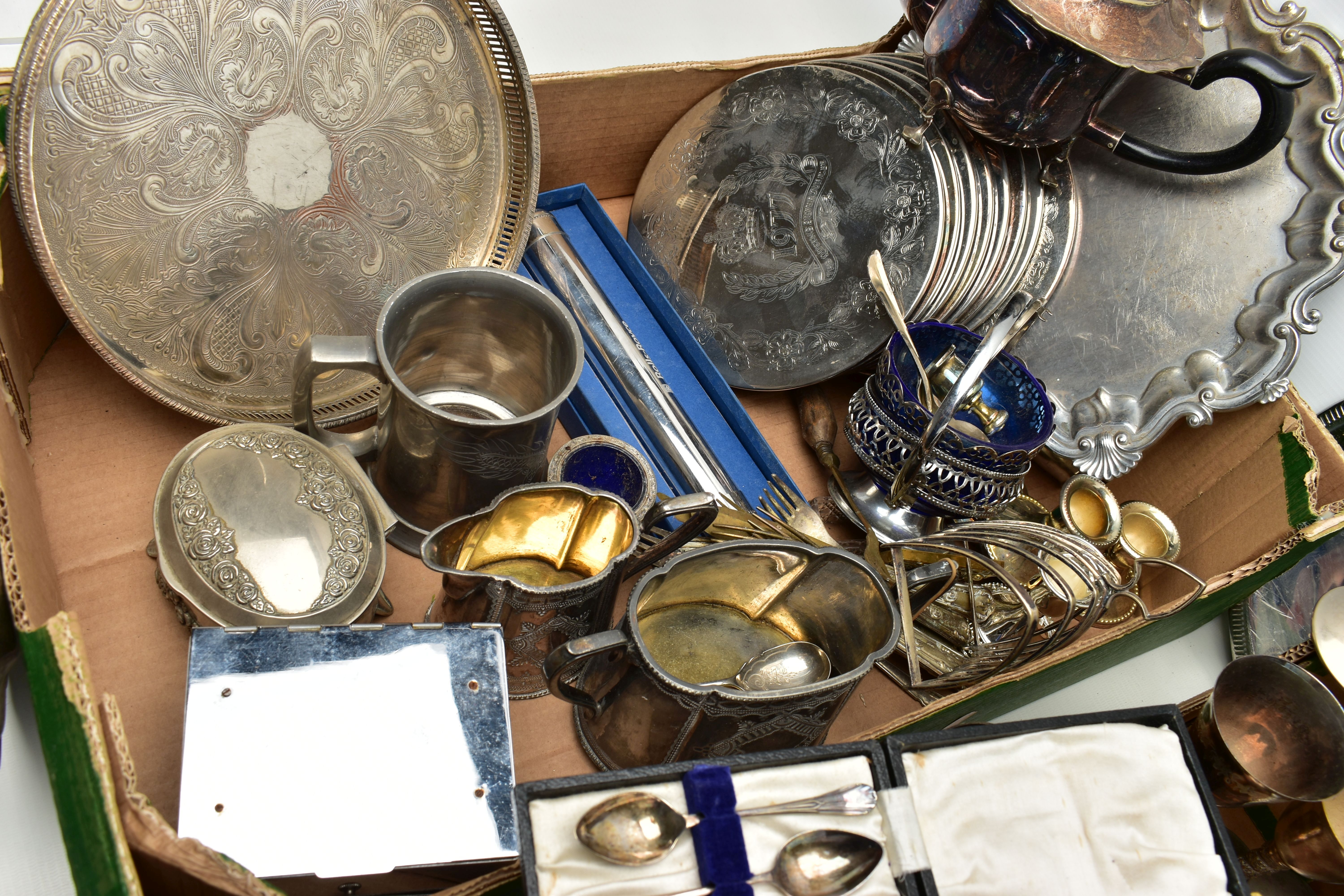 TWO BOXES OF ASSORTED WHITE METAL WARE, to include EPNS trays, toast racks, plate coasters, - Image 3 of 6