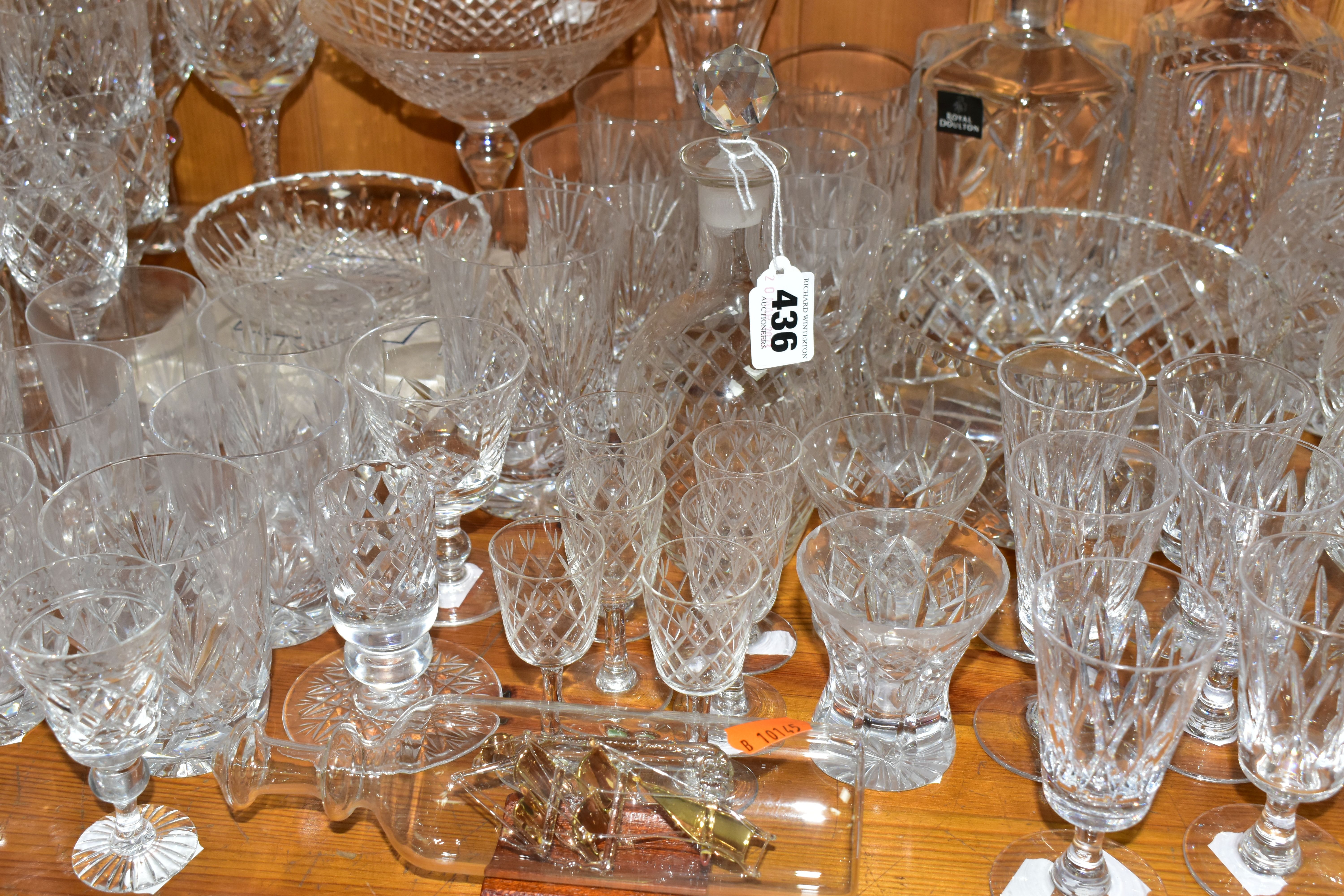 A QUANTITY OF CUT CRYSTAL AND OTHER GLASSWARES, over seventy pieces to include a hexagonal Royal - Image 3 of 4