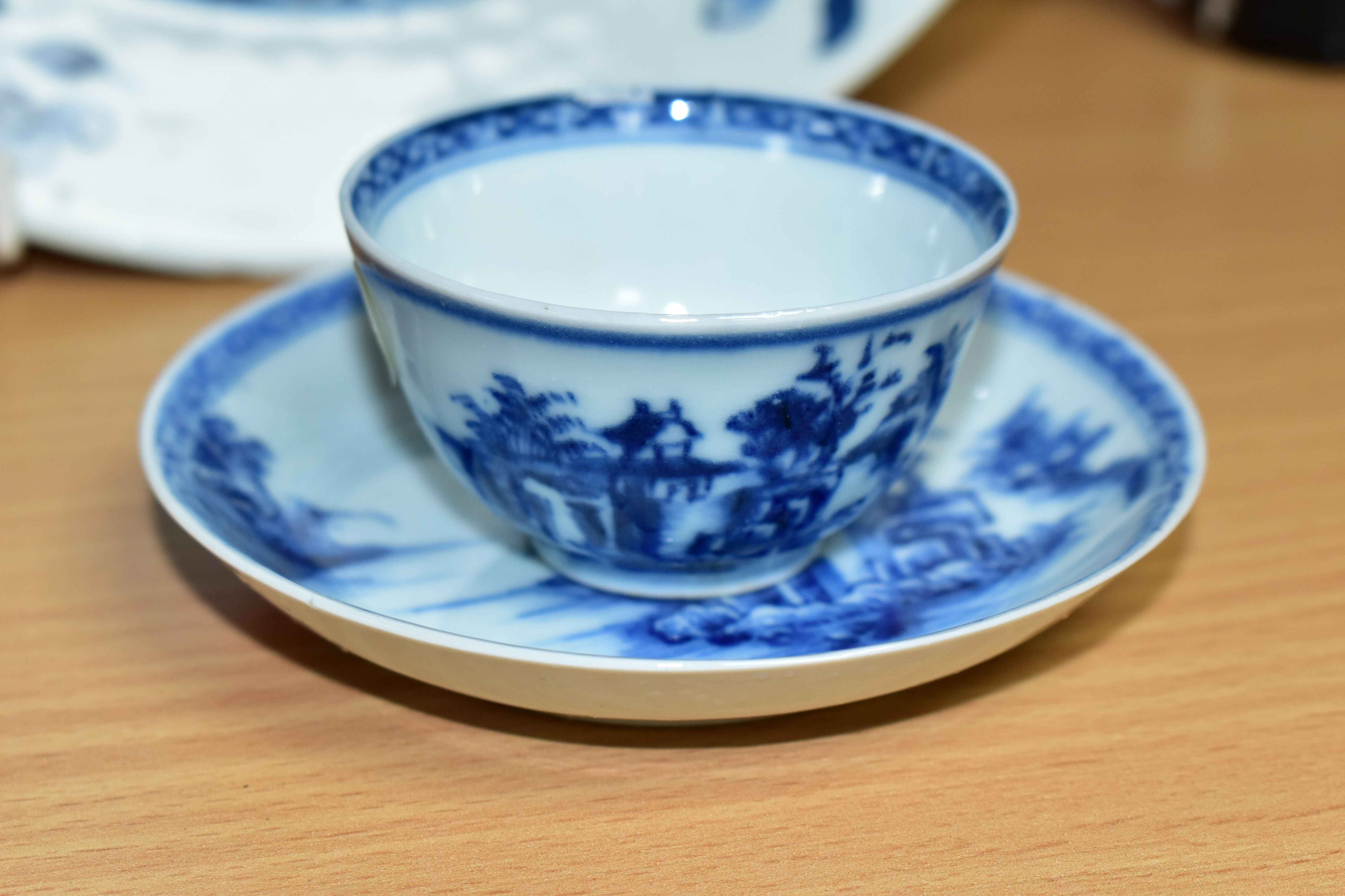 A 'THE NANKING CARGO' BLUE AND WHITE PORCELAIN TEA BOWL, SAUCER AND PLATE, the tea bowl and saucer - Image 2 of 6