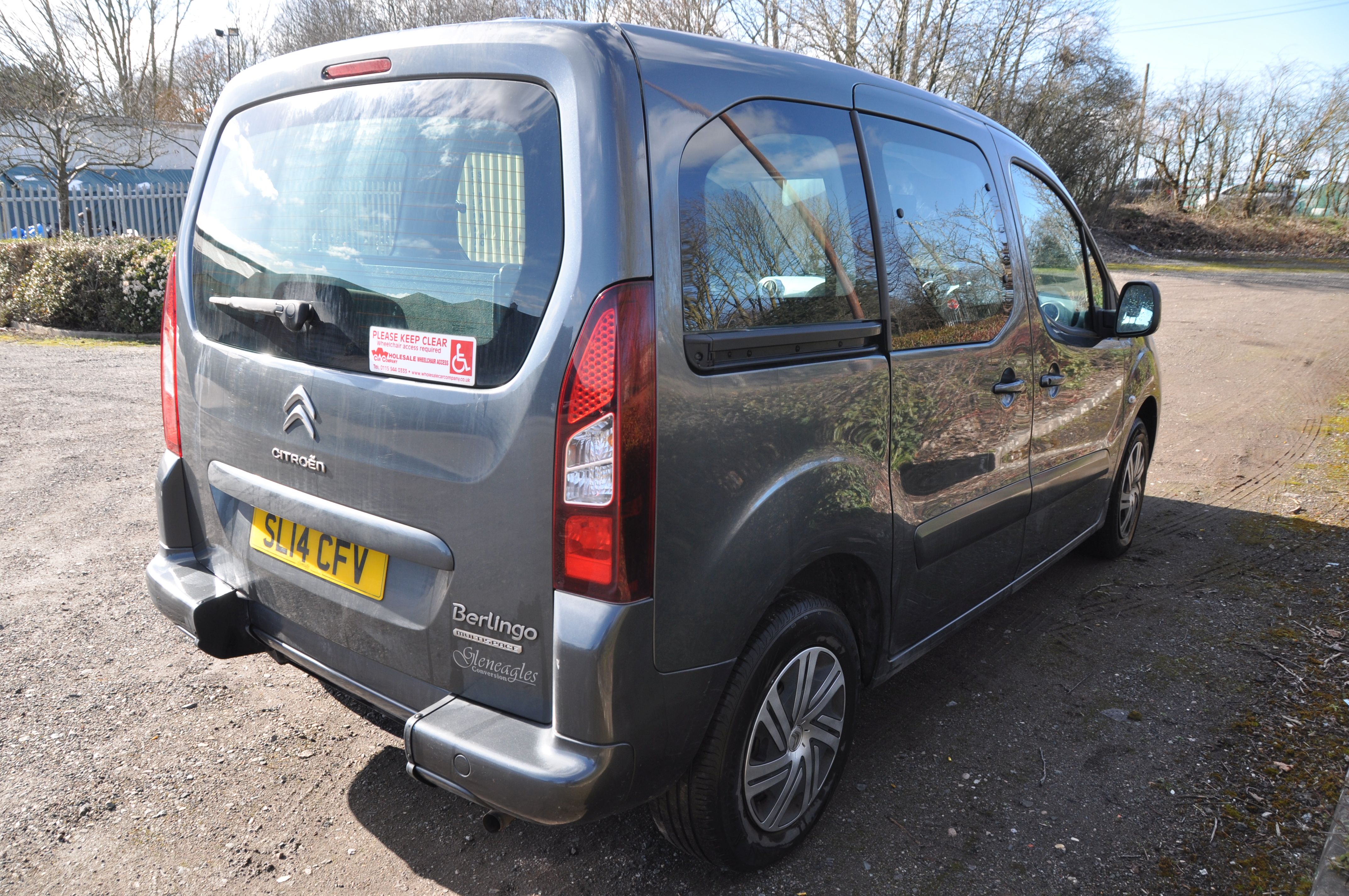 A 2014 CITROEN BERLINGO MULTISPACE GLENEAGLES CONVERSION in grey with two front and one rear seat - Image 6 of 11
