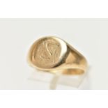 A GENTS 9CT GOLD SIGNET RING, rounded square form with worn initial engraving, polished band,