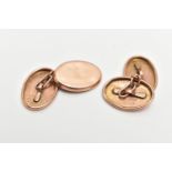 A PAIR OF 9CT ROSE GOLD CUFFLINKS, chain link with oval polished disks, each hallmarked 9ct