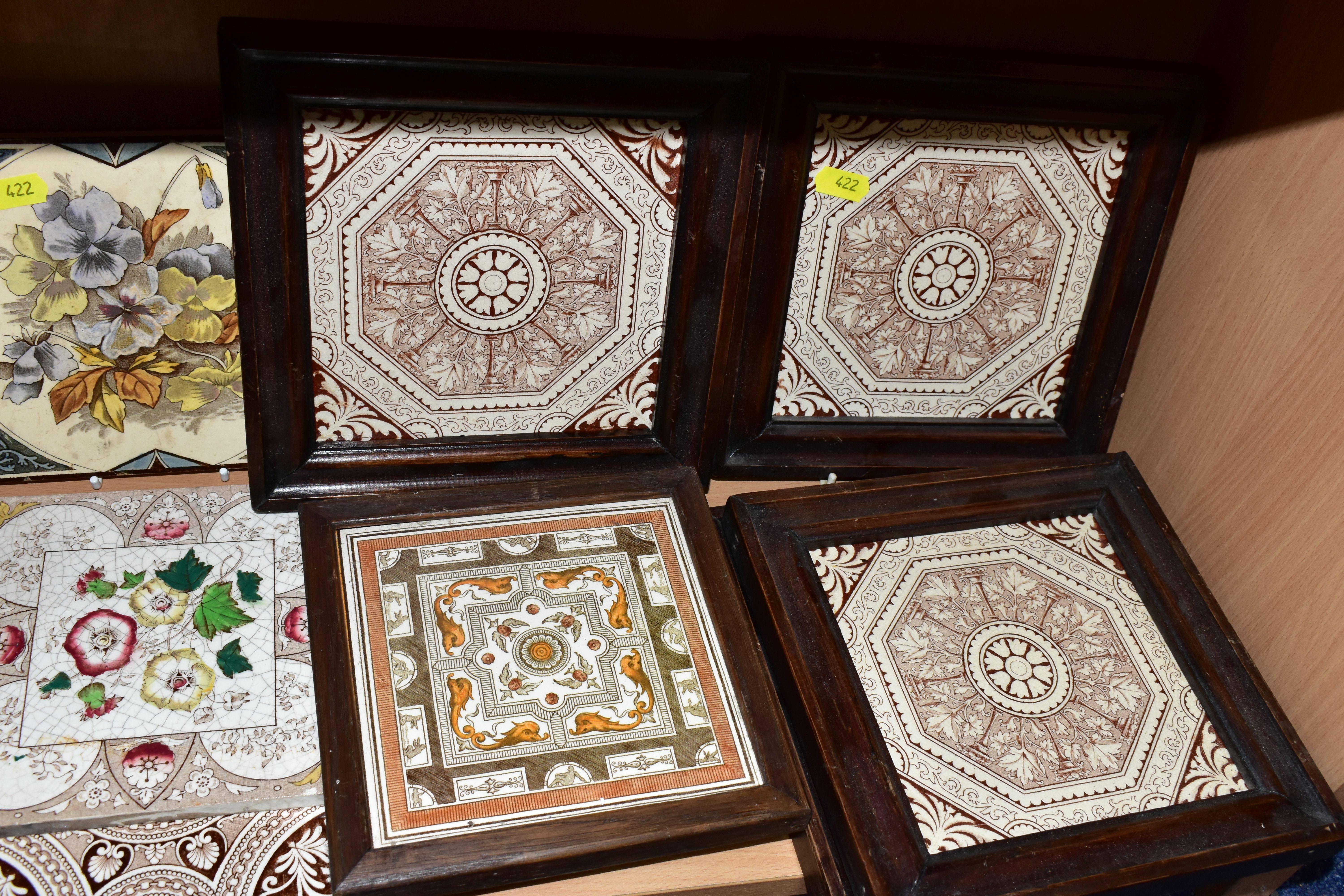 A COLLECTION OF TWENTY NINE VICTORIAN, EDWARDIAN AND LATER FRAMED AND LOOSE TILES, majority appear - Image 5 of 6