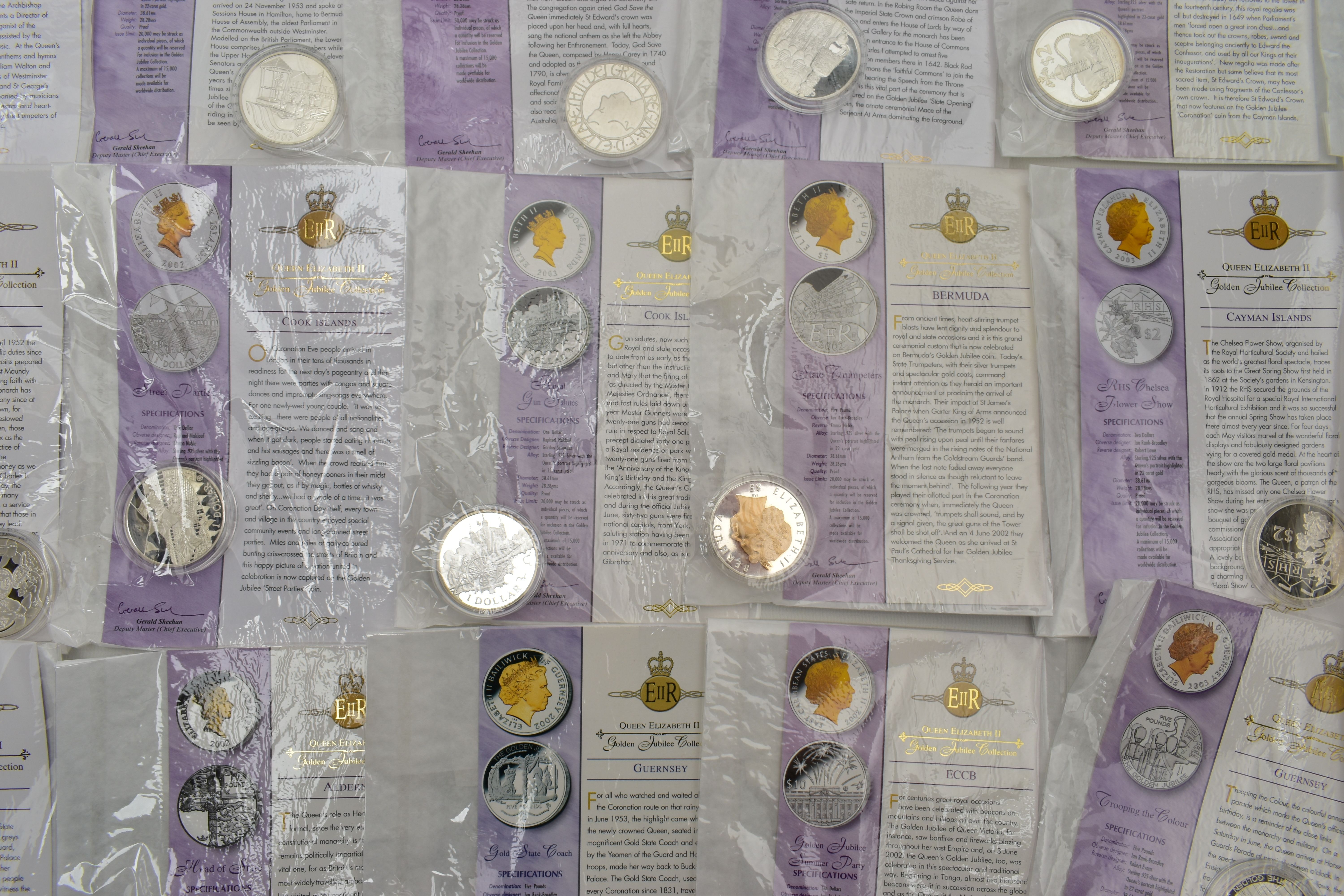 A QUANTITY OF ROYAL MINT PROOF CROWN SIZE COINS QUEEN ELIZABETH II GOLDEN JUBILEE COLLECTION WITH - Image 4 of 11