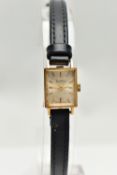 A LADIES 'ROAMER' WRISTWATCH, quartz movement, rectangle dial, signed 'Roamer', yellow metal case,