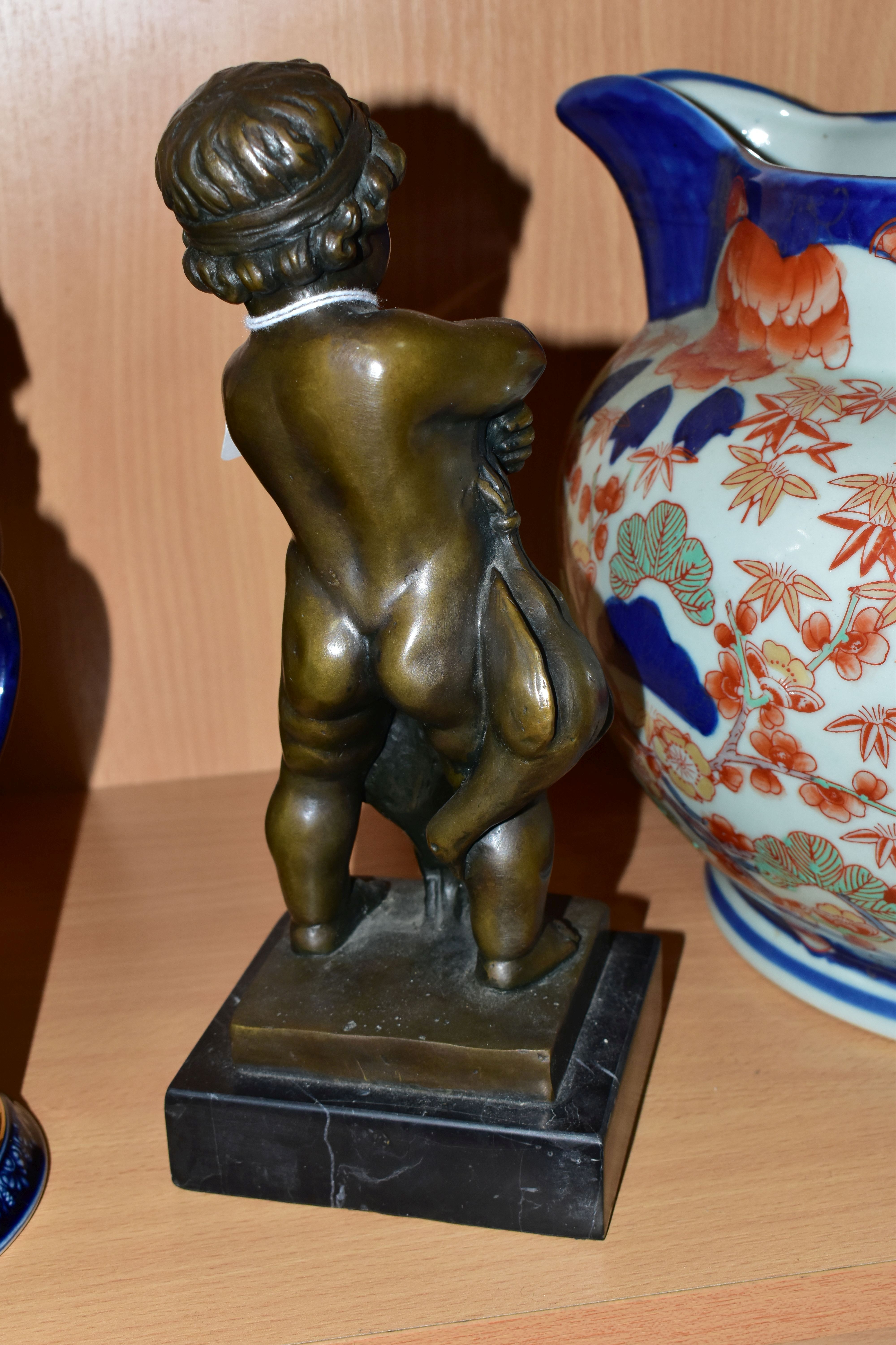 A BRONZE FIGURE AND A GROUP OF CERAMICS, comprising a bronze figure of a boy with a gun and two - Image 7 of 7