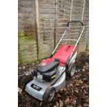 A MOUNTFIELD SP53H SELF PROPELLED PETROL LAWN MOWER, with an Honda gcvx170 engine and 51cm cutting
