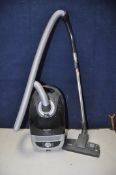 A MIELE S5211 VACUUM CLEANER with pole, pipe and brush bar (PAT pass and working)