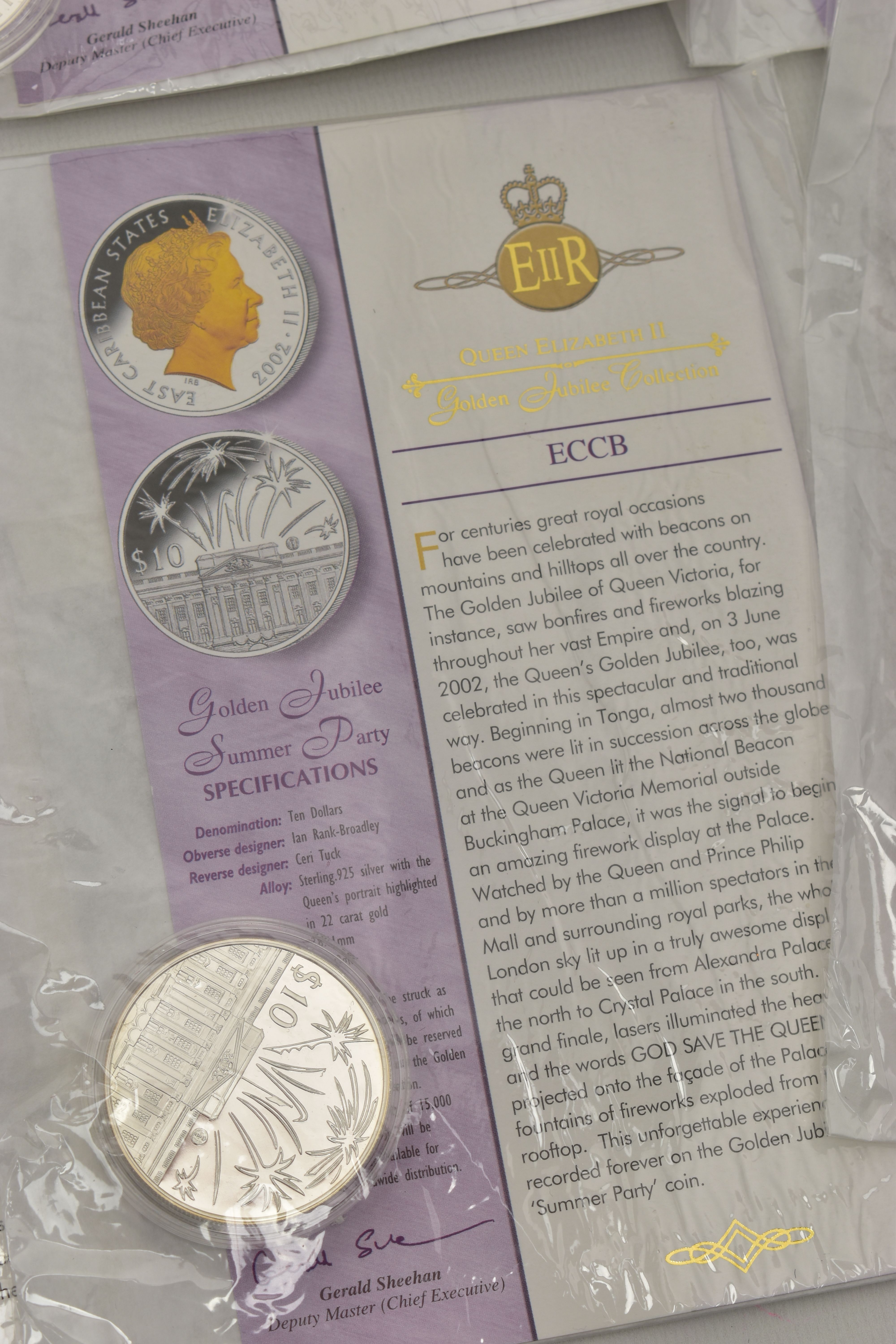 A QUANTITY OF ROYAL MINT PROOF CROWN SIZE COINS QUEEN ELIZABETH II GOLDEN JUBILEE COLLECTION WITH - Image 8 of 11