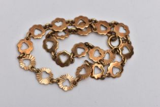 A 9CT GOLD CHAIN BRACELET, fancy link chain, fitted with a spring clasp, approximate length 190mm,