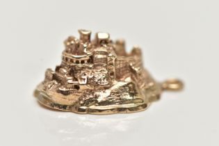 A 9CT GOLD CHARM, a yellow gold charm of Edinburgh castle, hallmarked 9ct London, approximate