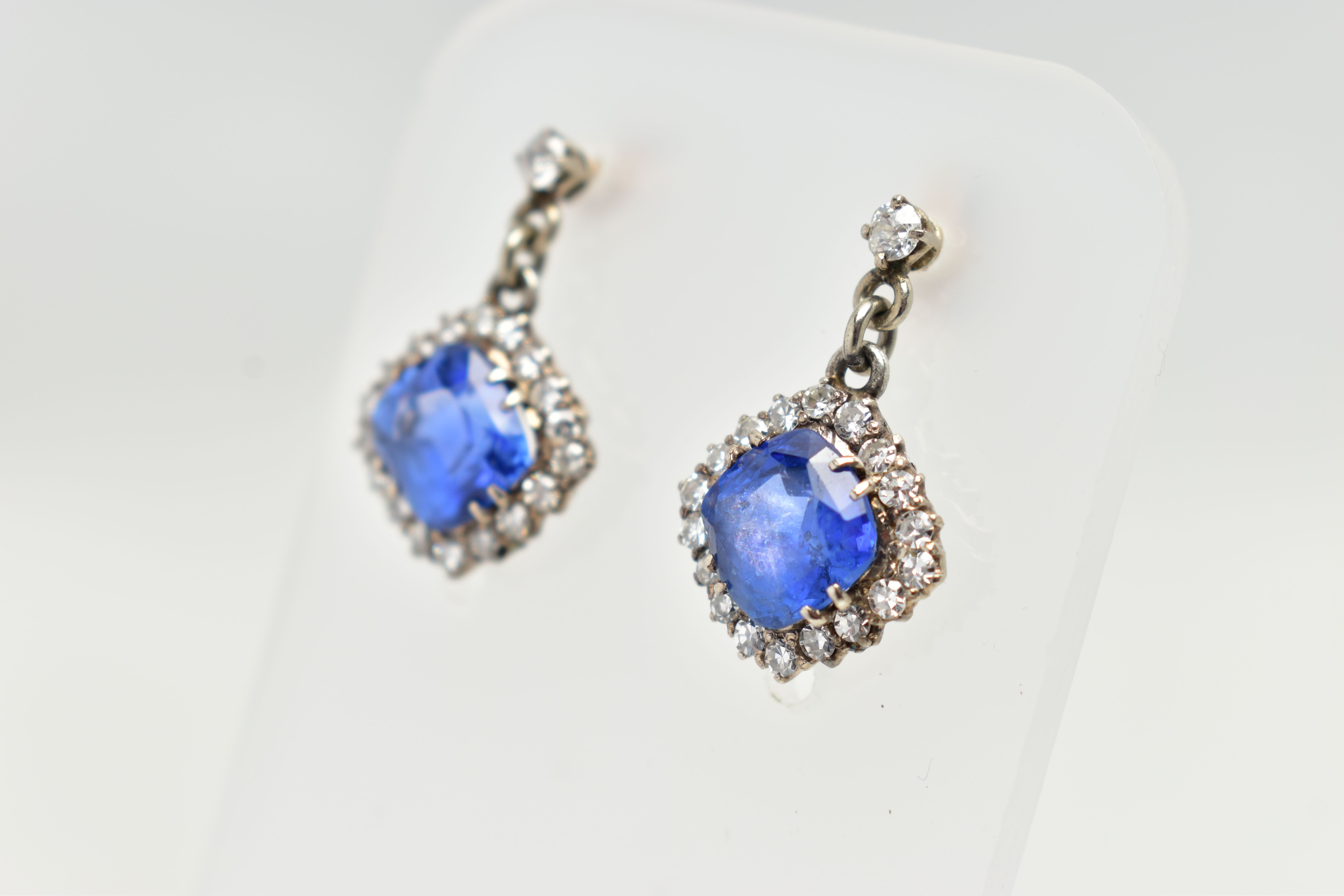 A PAIR OF EARLY 20TH CENTURY SAPPHIRE AND DIAMOND EARRINGS, each earring set with a cushion cut - Image 7 of 11