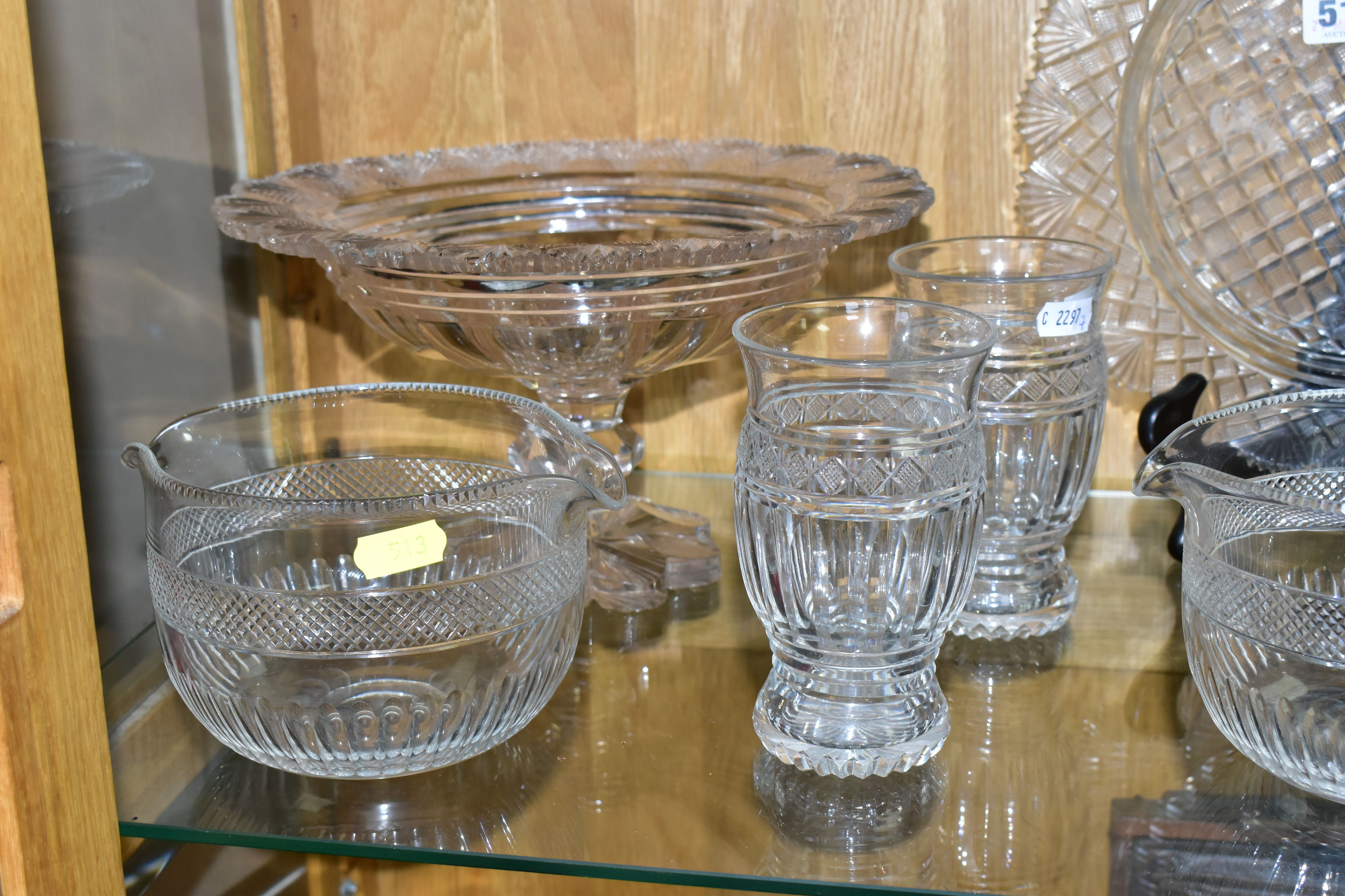 TWELVE PIECES OF 19TH AND 20TH CENTURY CUT GLASS TABLE AND STEMWARE, comprising a set of three water - Image 2 of 5