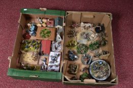 A QUANTITY OF ASSORTED MILITARY DIORAMAS, mainly plastic figures in assorted scales, scenes from