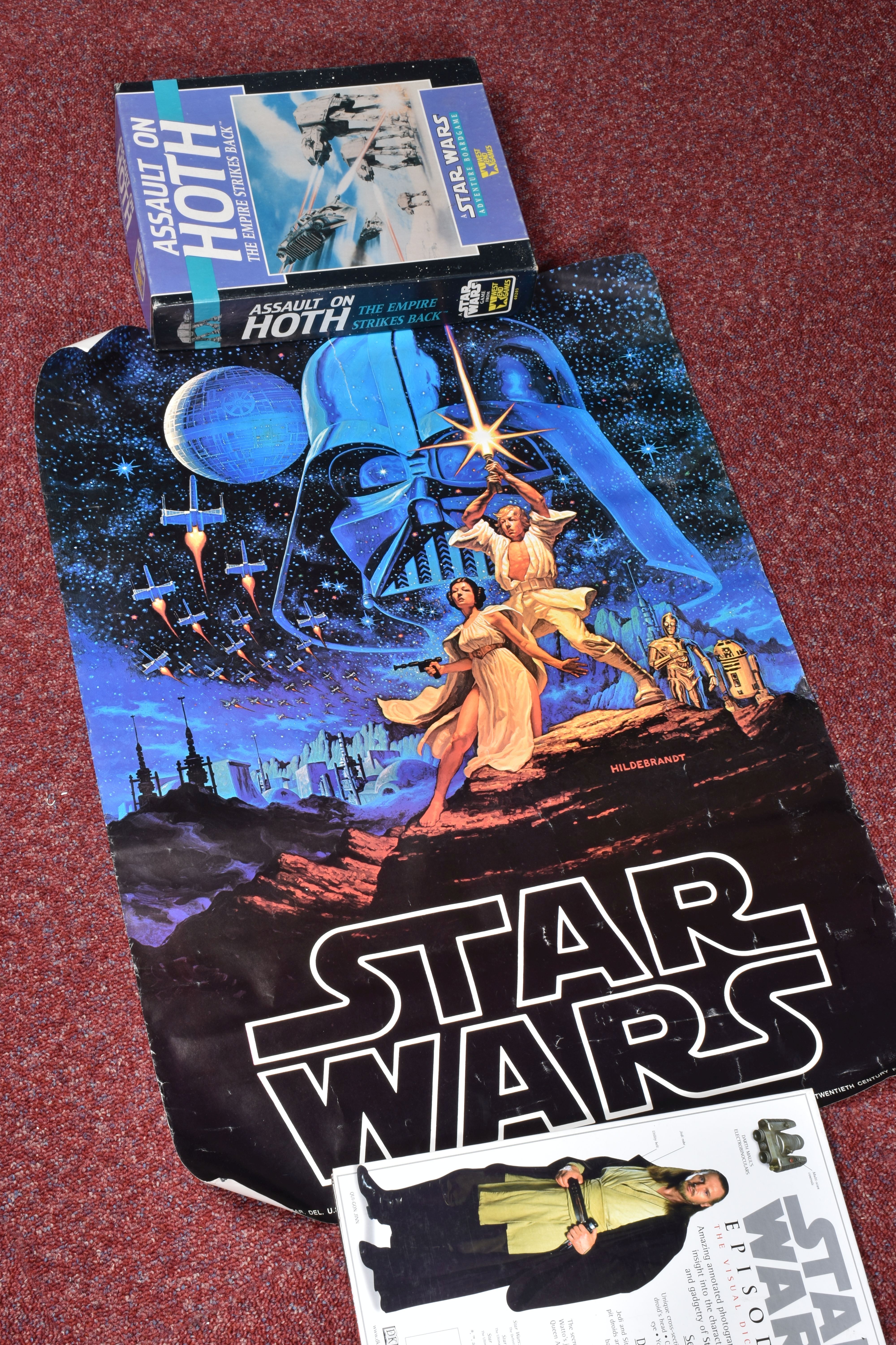 A COLLECTION OF STAR WARS COLLECTABLES, VHS, FIGURES AND GAMES, to include a sealed Star wars - Image 9 of 9