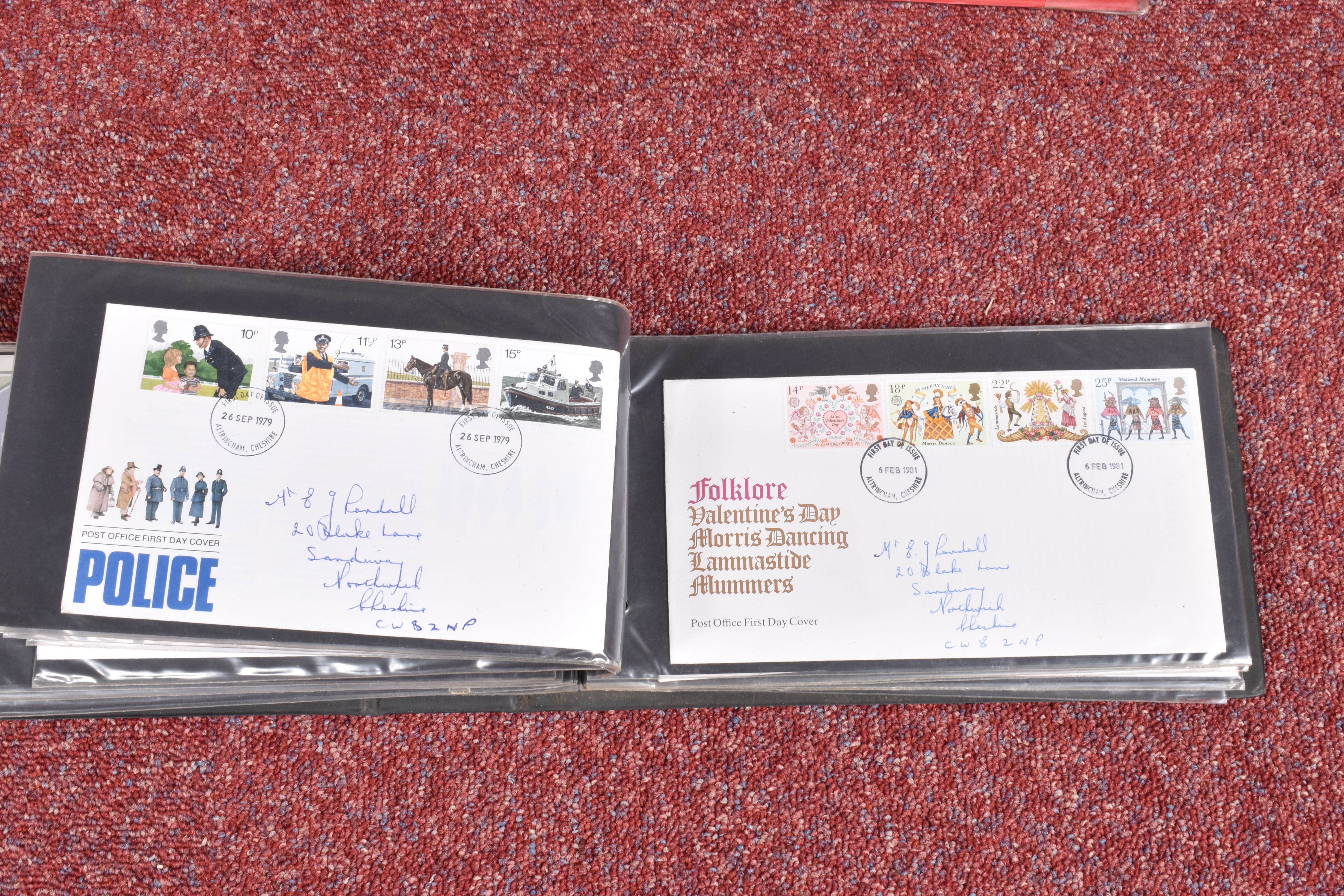 GB COLLECTION OF FIRST DAY COVERS AND PRESENTATION PACKS TOGETHER WITH A FEW BOOKLETS - Image 6 of 9