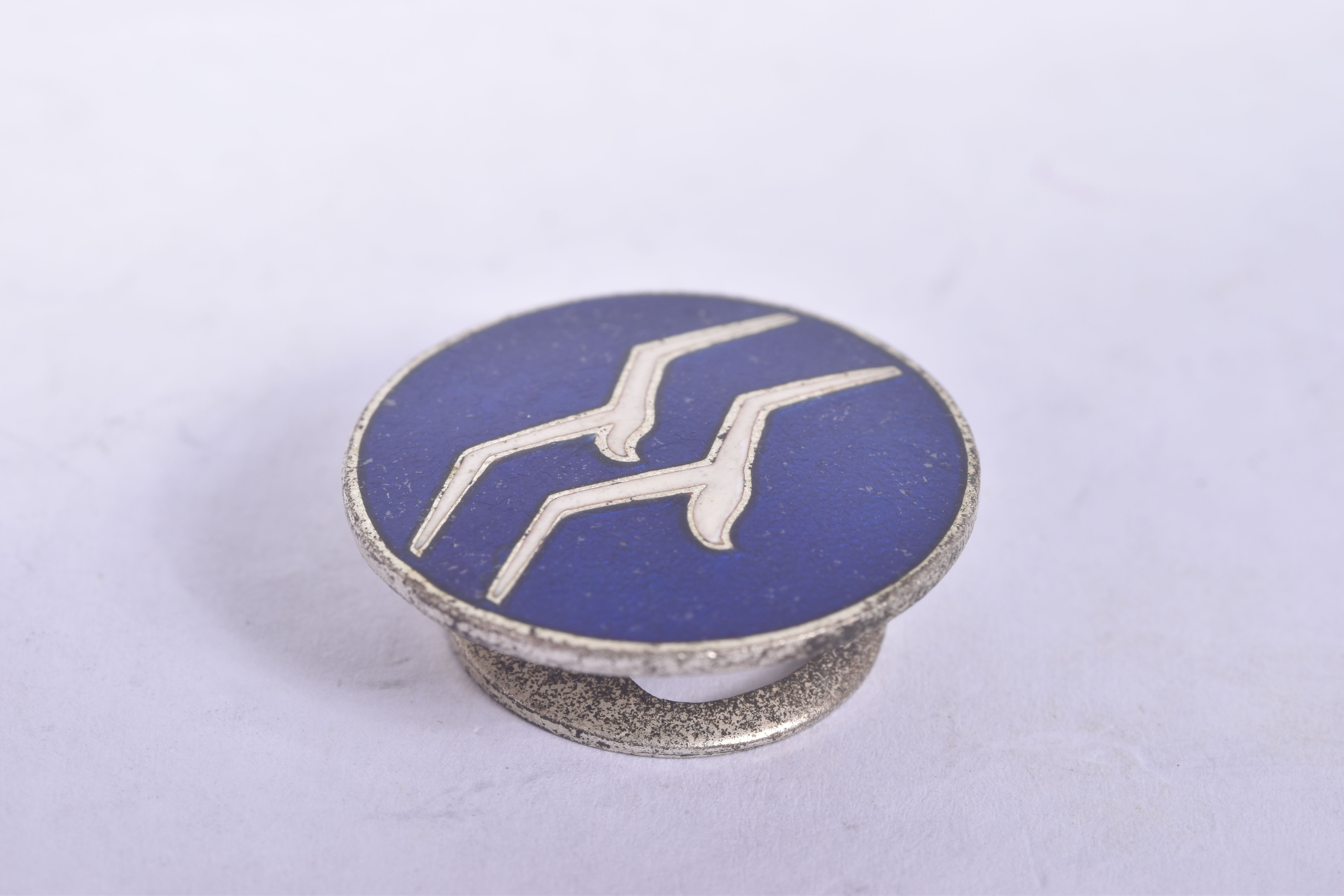 THREE GERMAN GLIDERS PROFICIENCY BADGES, two are pin back and one is a button hole badge, none of - Image 4 of 7