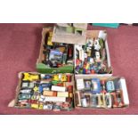 A QUANTITY OF BOXED AND UNBOXED PLAYWORN DIECAST VEHICLES, to include unboxed Dinky Toys Auto-