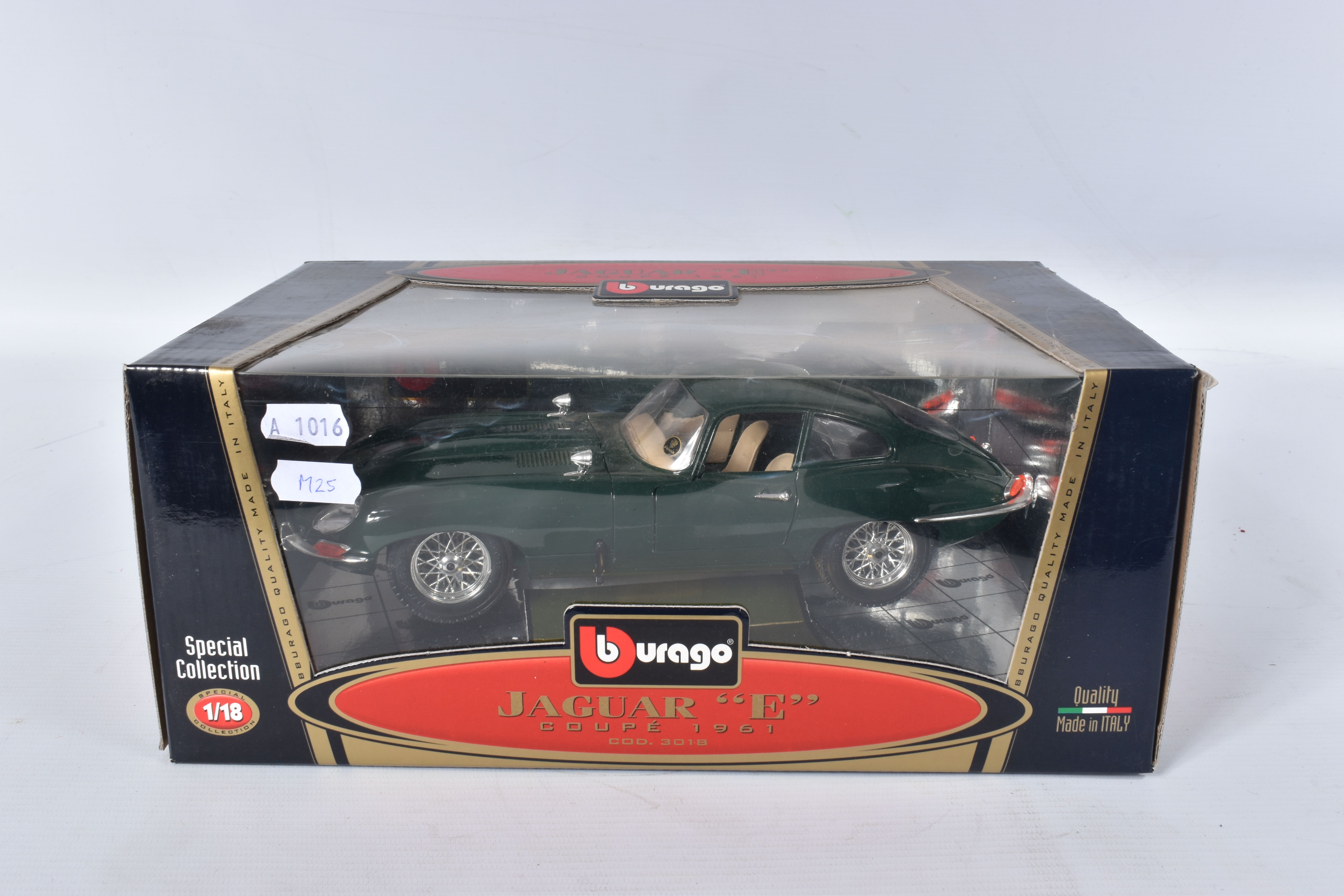 A COLLECTION OF ASSORTED BOXED 1:18 SCALE DIECAST SPORTS CAR MODELS, assorted models of British, - Image 20 of 25