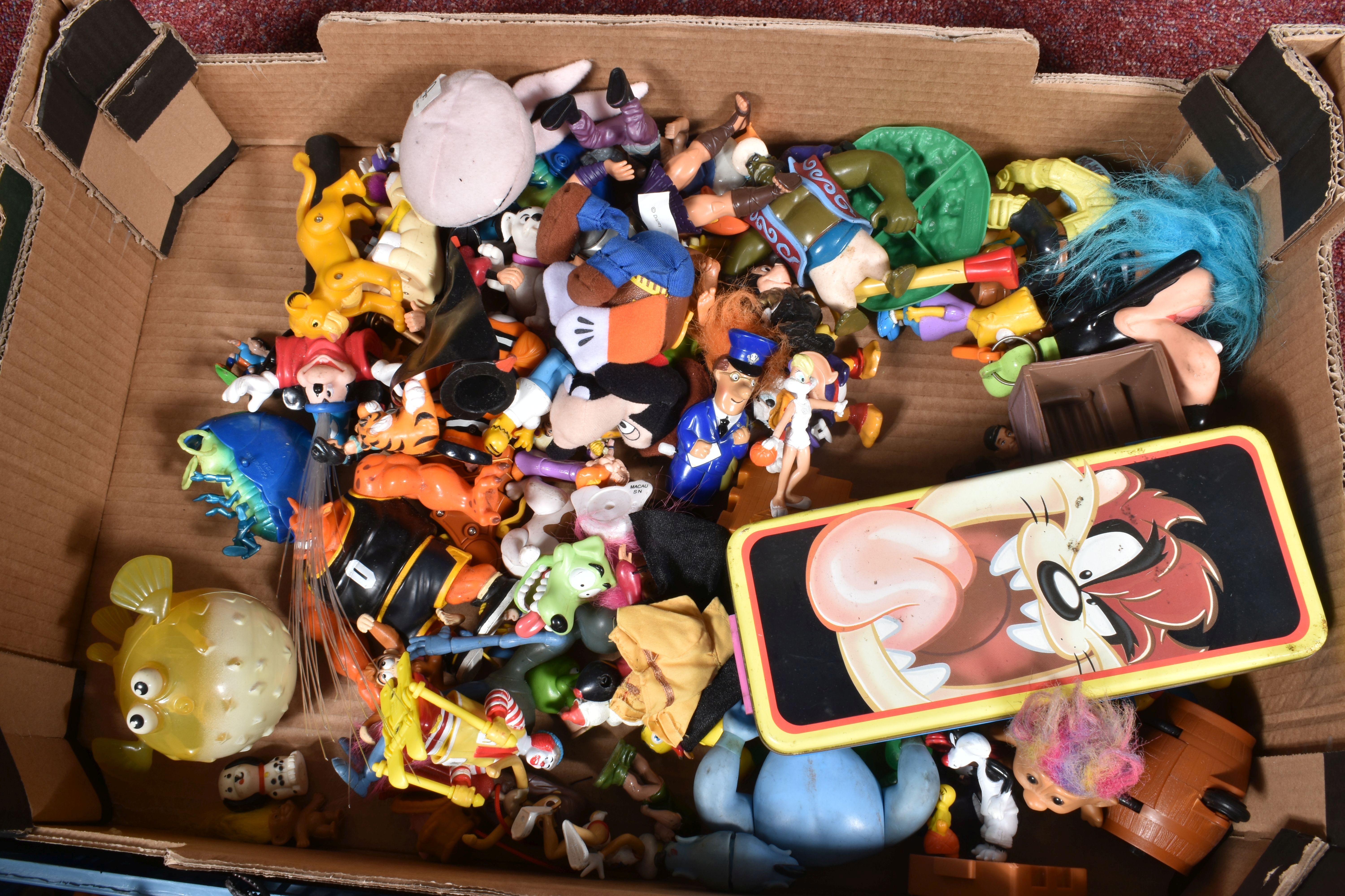 A COLLECTION OF UNBOXED AND ASSORTED ACTION FIGURES AND PLASTIC ANIMALS ETC., to include Power - Image 8 of 8