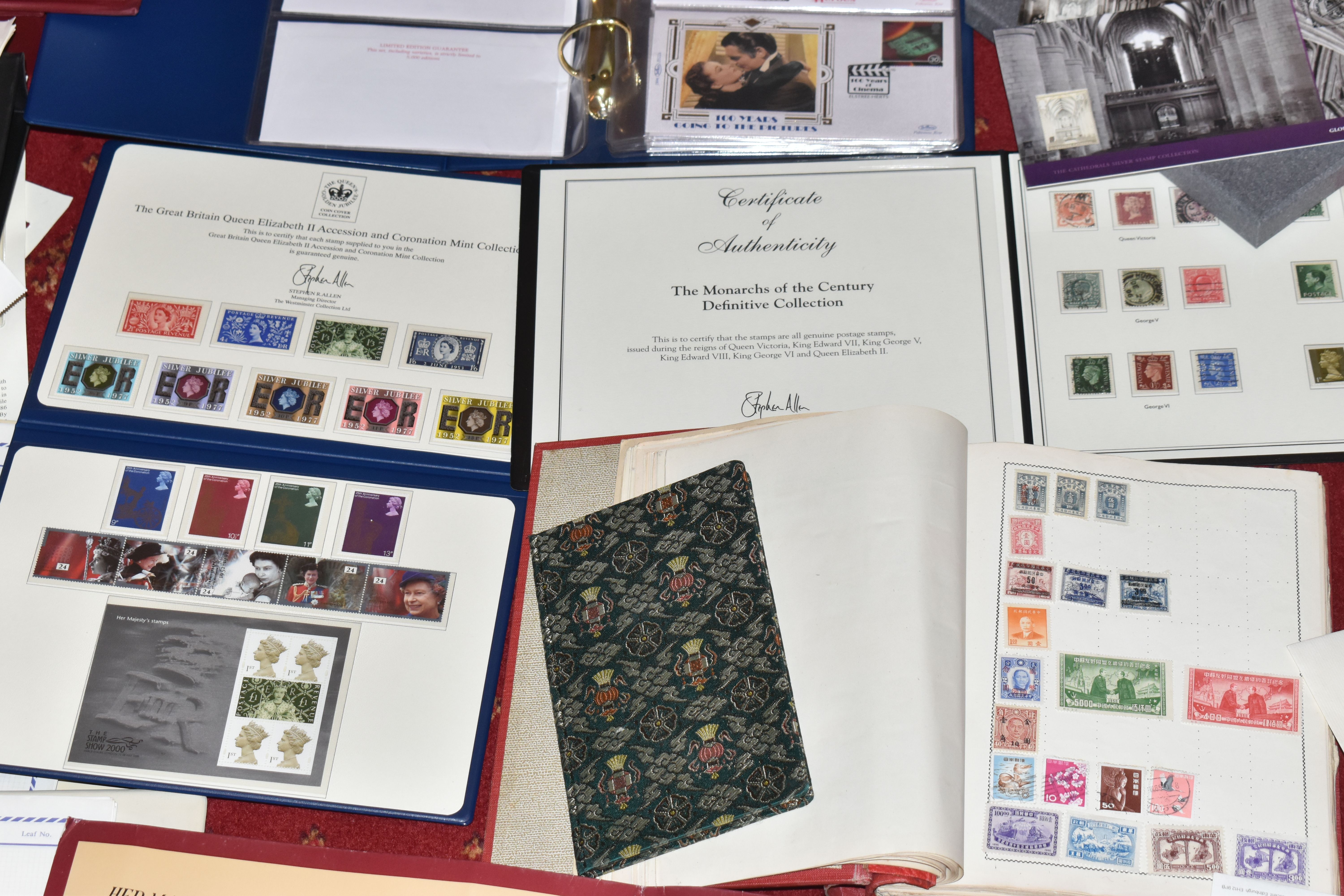 LARGE COLLECTION OF MAINLY GB FDCS AND A WORLDWIDE STAMP COLLECTION IN TWO BOXES, we note GB fdcs to - Image 14 of 16