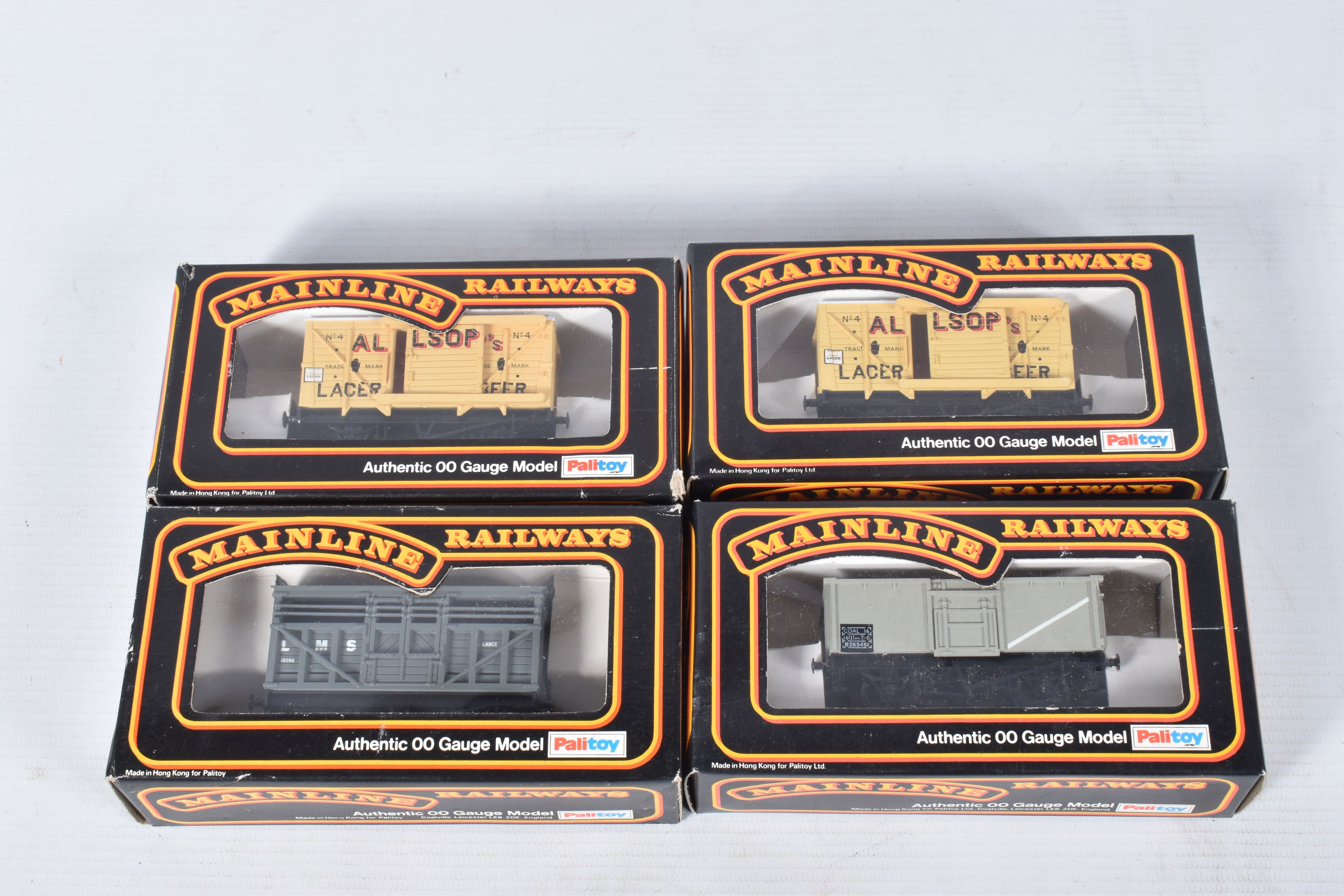 A QUANTITY OF BOXED AND UNBOXED MAINLINE RAILWAYS AND AIRFIX GMR OO GAUGE FREIGHT ROLLING STOCK, - Image 5 of 12