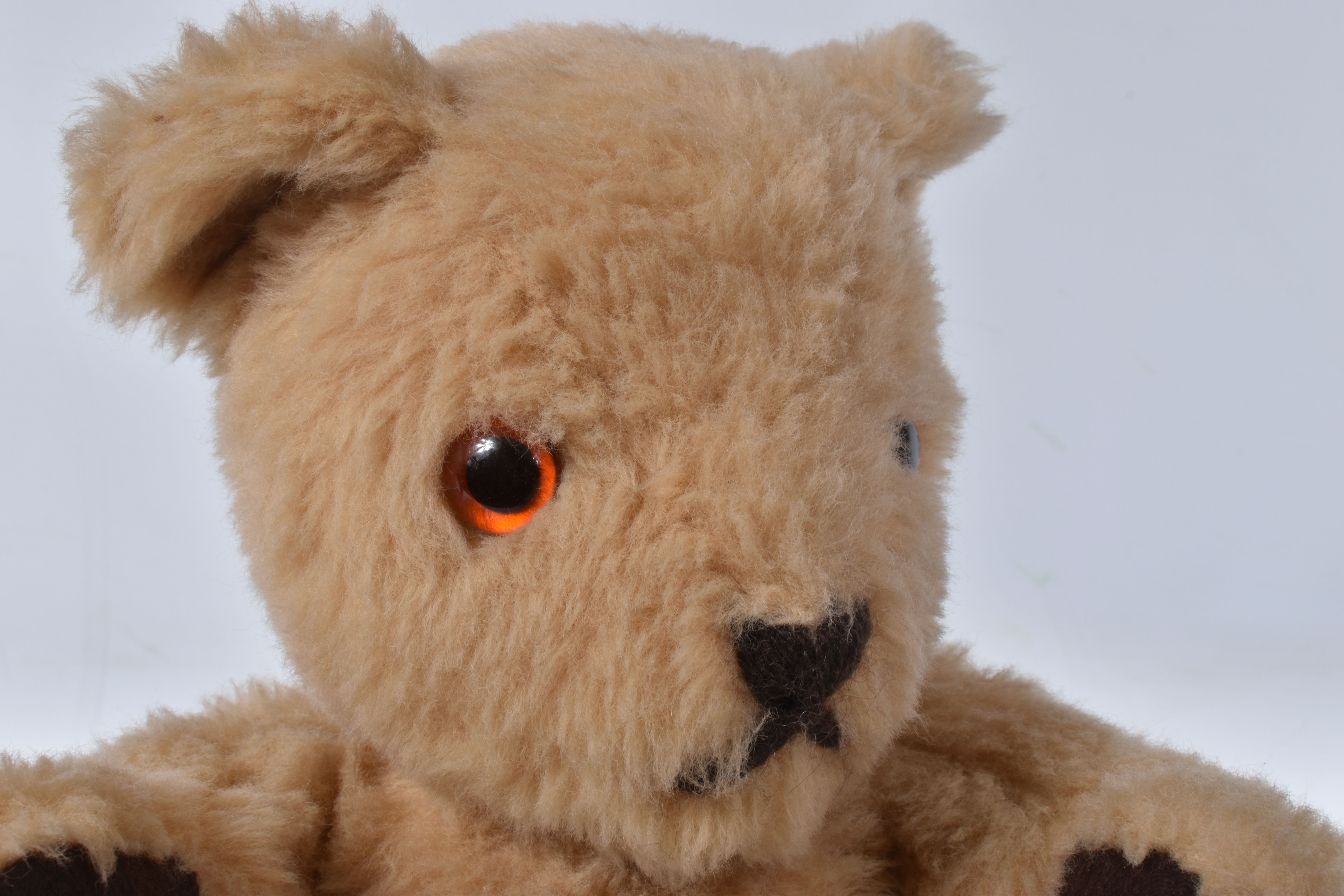 A BROWN WOOL TEDDY BEAR, c. 1950's possibly British or Australian, amber and black glass eyes, - Image 3 of 22