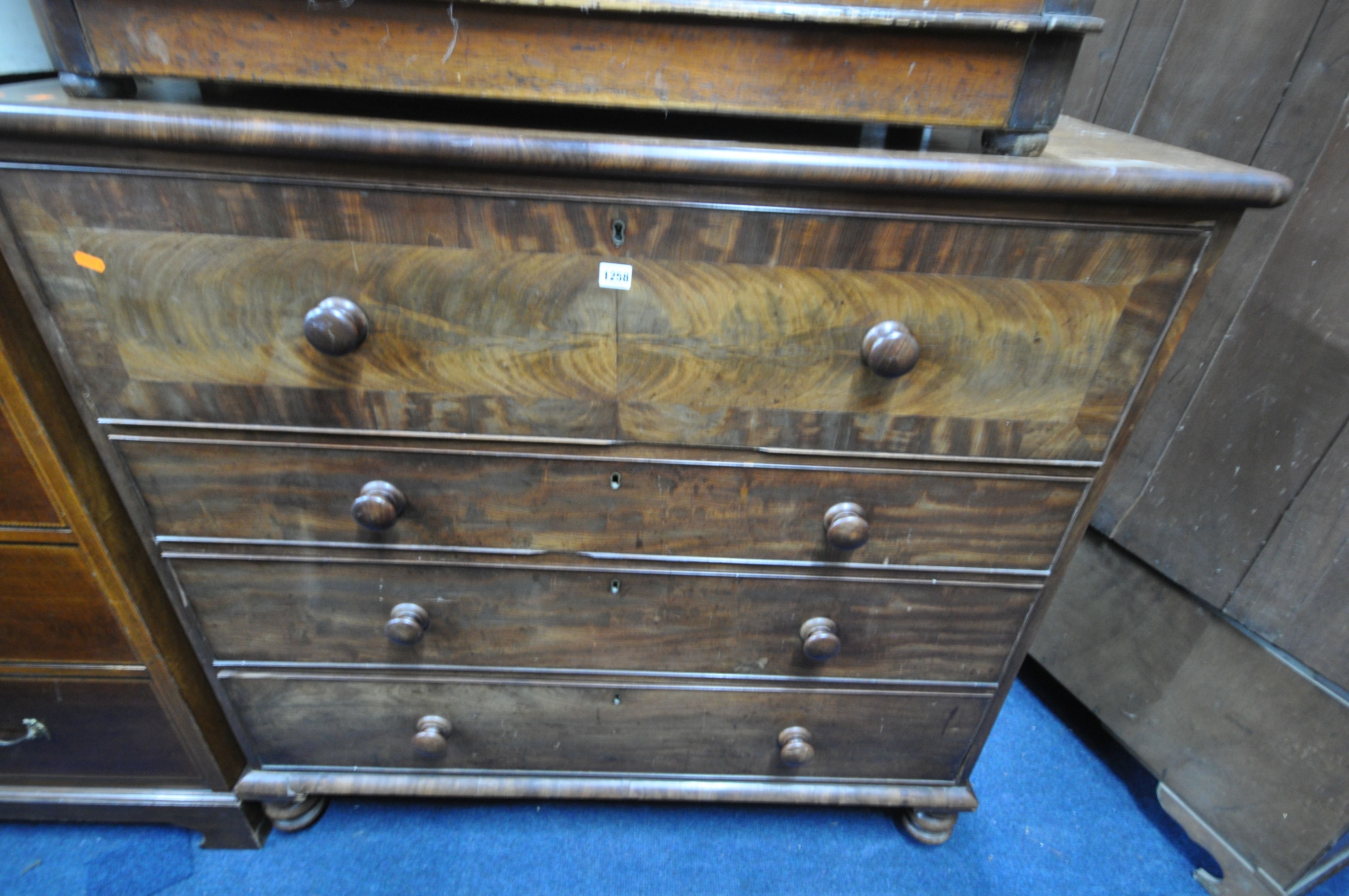 A VICTORIAN WALNUT CHEST OF FOUR LONG DRAWERS, width 123cm x depth 53cm x height 119cm (condition:- - Image 2 of 5