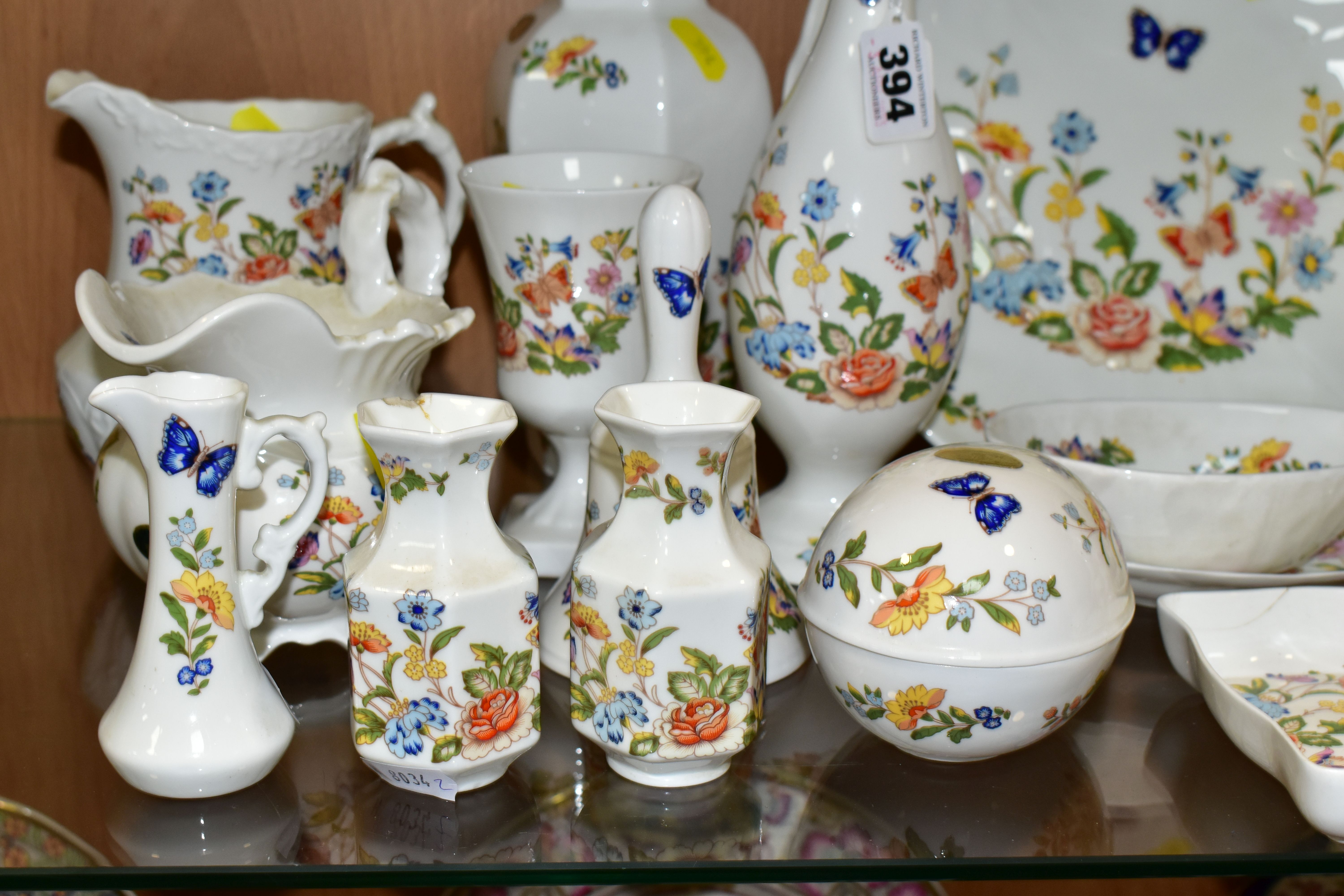 A QUANTITY OF AYNSLEY 'COTTAGE GARDEN' PATTERN GIFTWARE, comprising a table lamp, three pin - Image 6 of 6