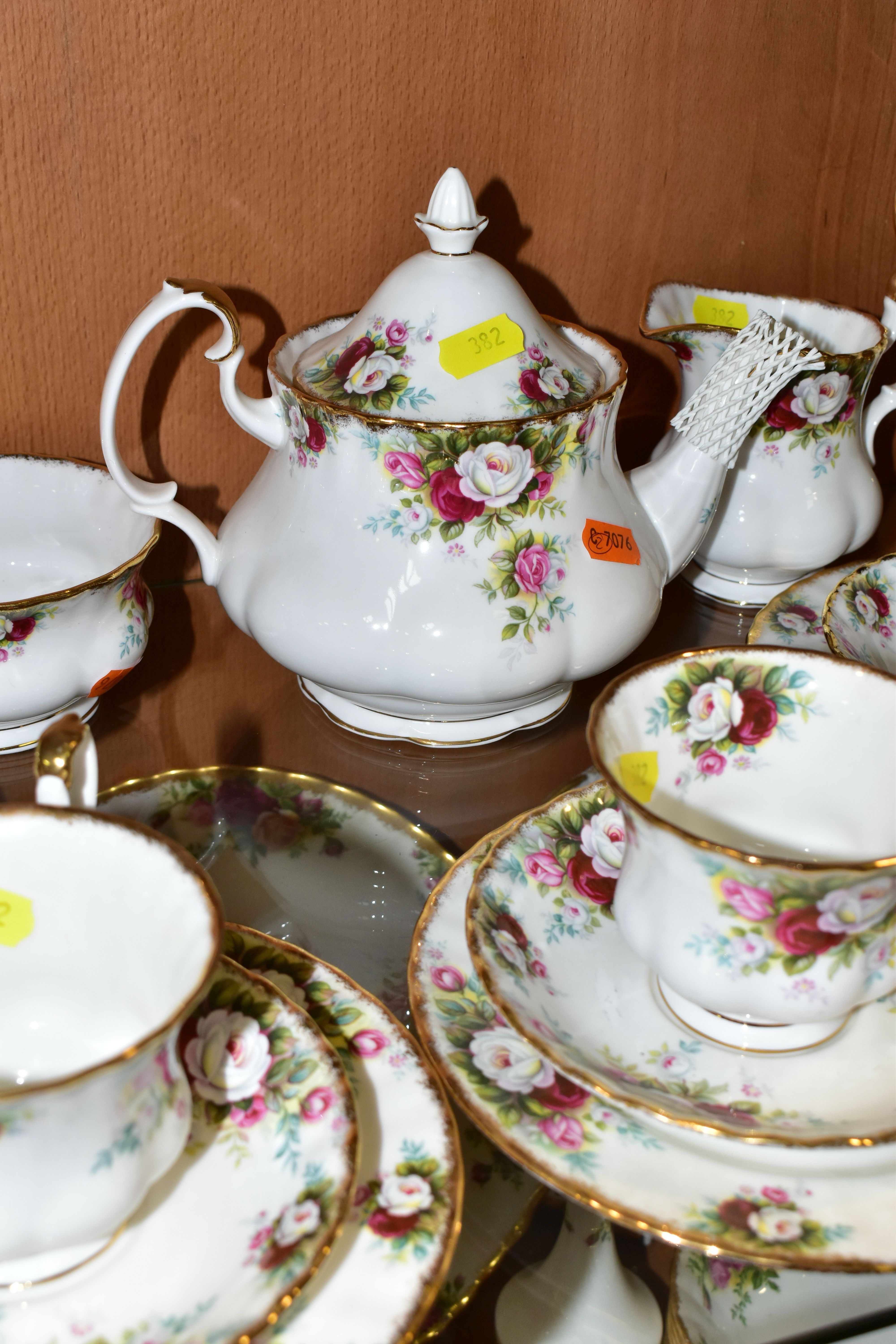 A ROYAL ALBERT 'CELEBRATION' PATTERN TEA SET, comprising two cake plates (one marked as second - Image 3 of 7