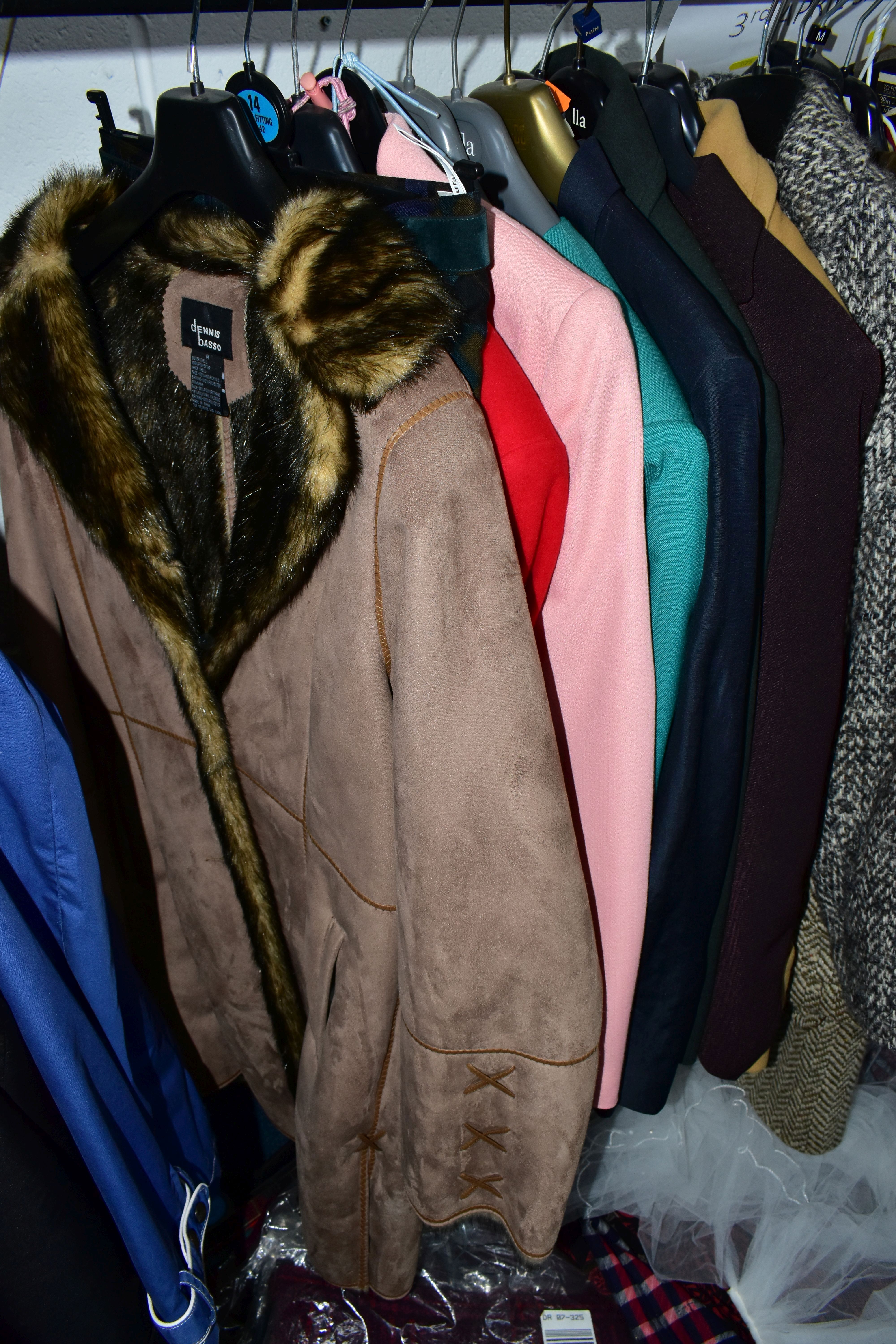 A RAIL AND TWO BOXES OF LADIES CLOTHING, to include coats, jackets, faux furs, sheepskins, skirts - Image 5 of 19