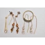 TWO PAIRS OF EARRINGS, A SINGLE EARRING AND A RING, to include a pair of cubic zirconia set chain