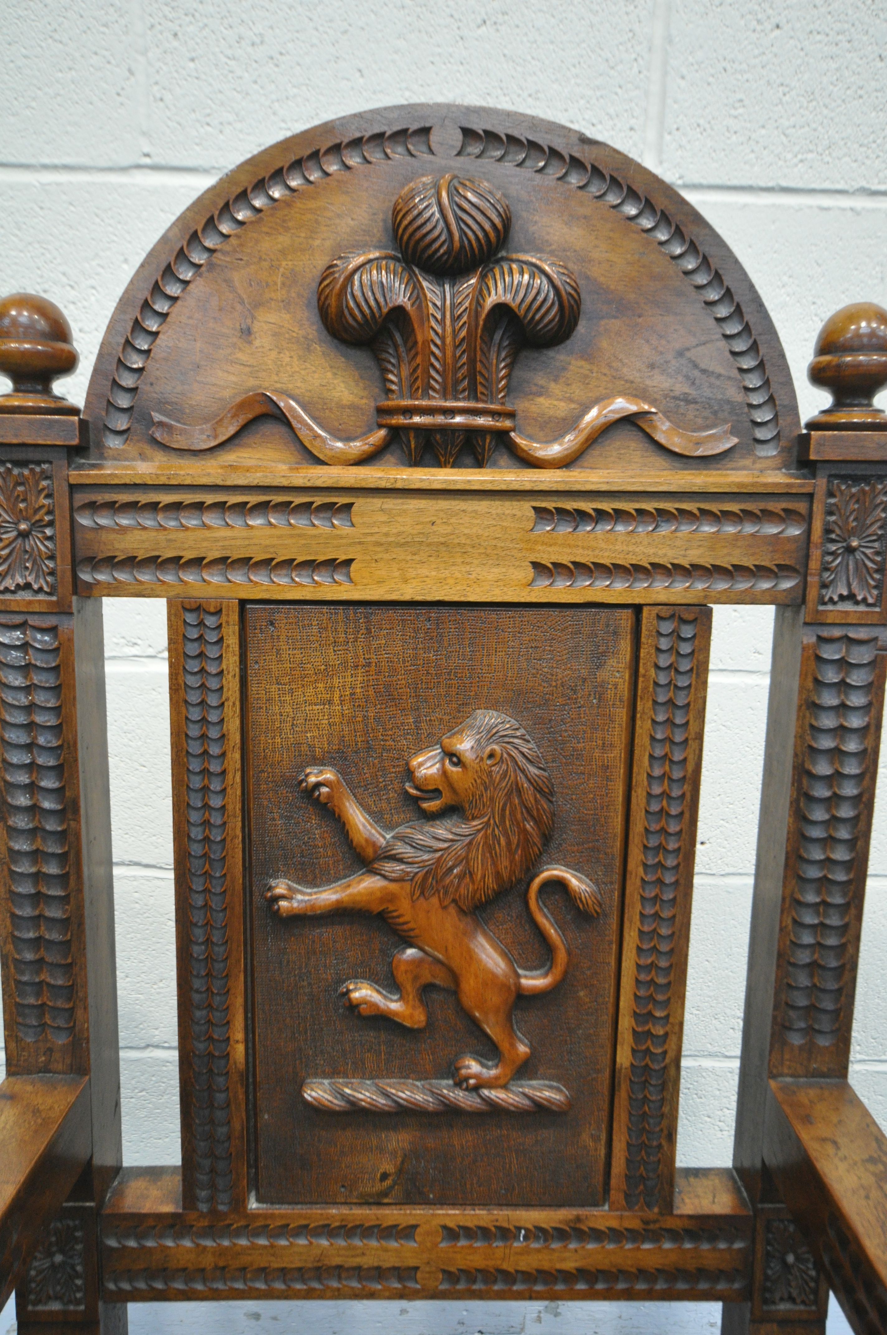 A LATE 19TH/ EARLY 20TH CENTURY CARVED OAK WAINSCOT CHAIR, the arched top depicting - Image 4 of 7