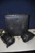 A PAIR OF STRAND QUARTET F STAGE LIGHTS inside carry case (UNTESTED)