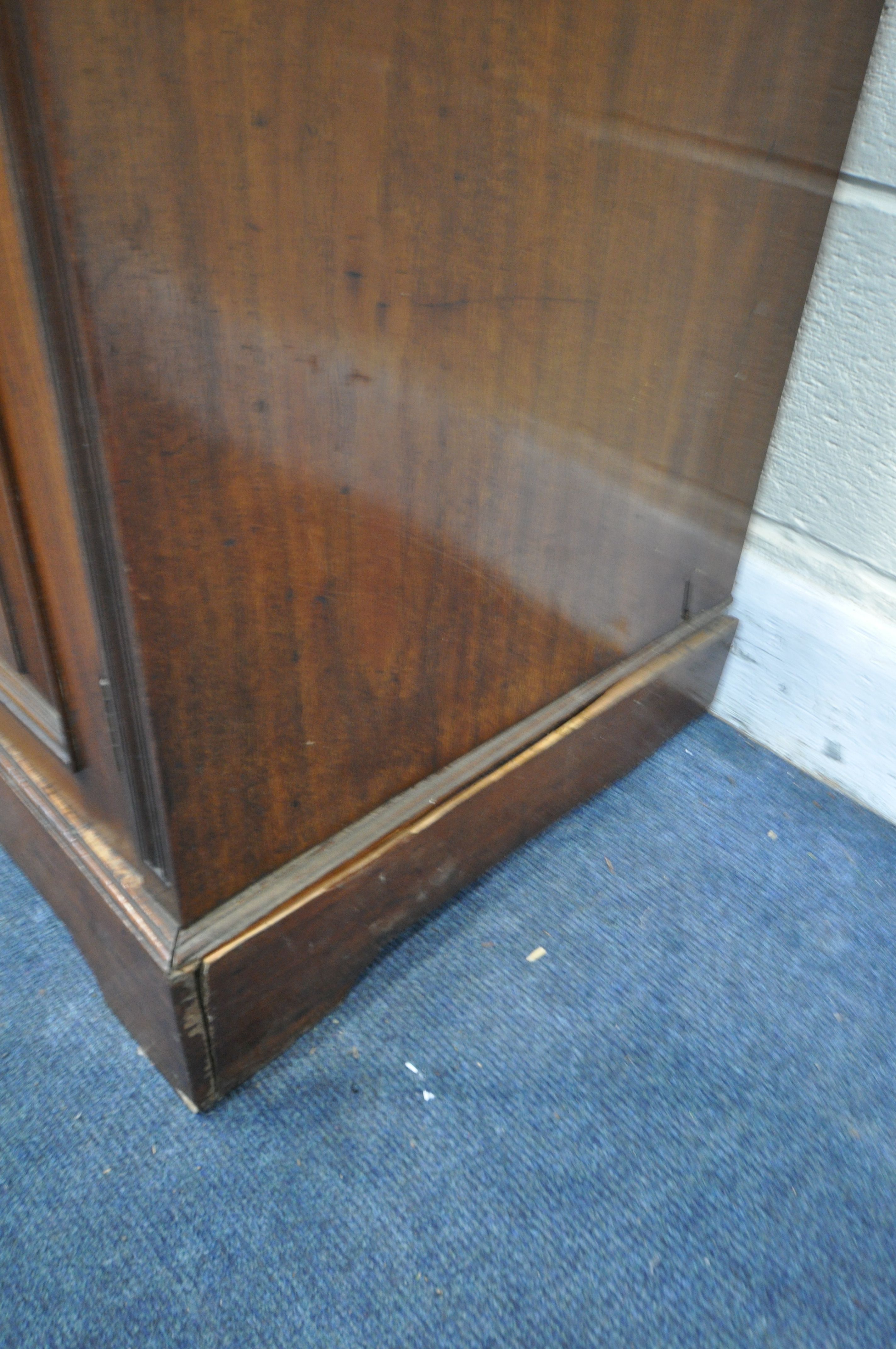 A LATE 19TH/EARLY 20TH CENTURY WALNUT SECRETAIRE BOOKCASE, the top with two glazed doors, over a - Image 5 of 5