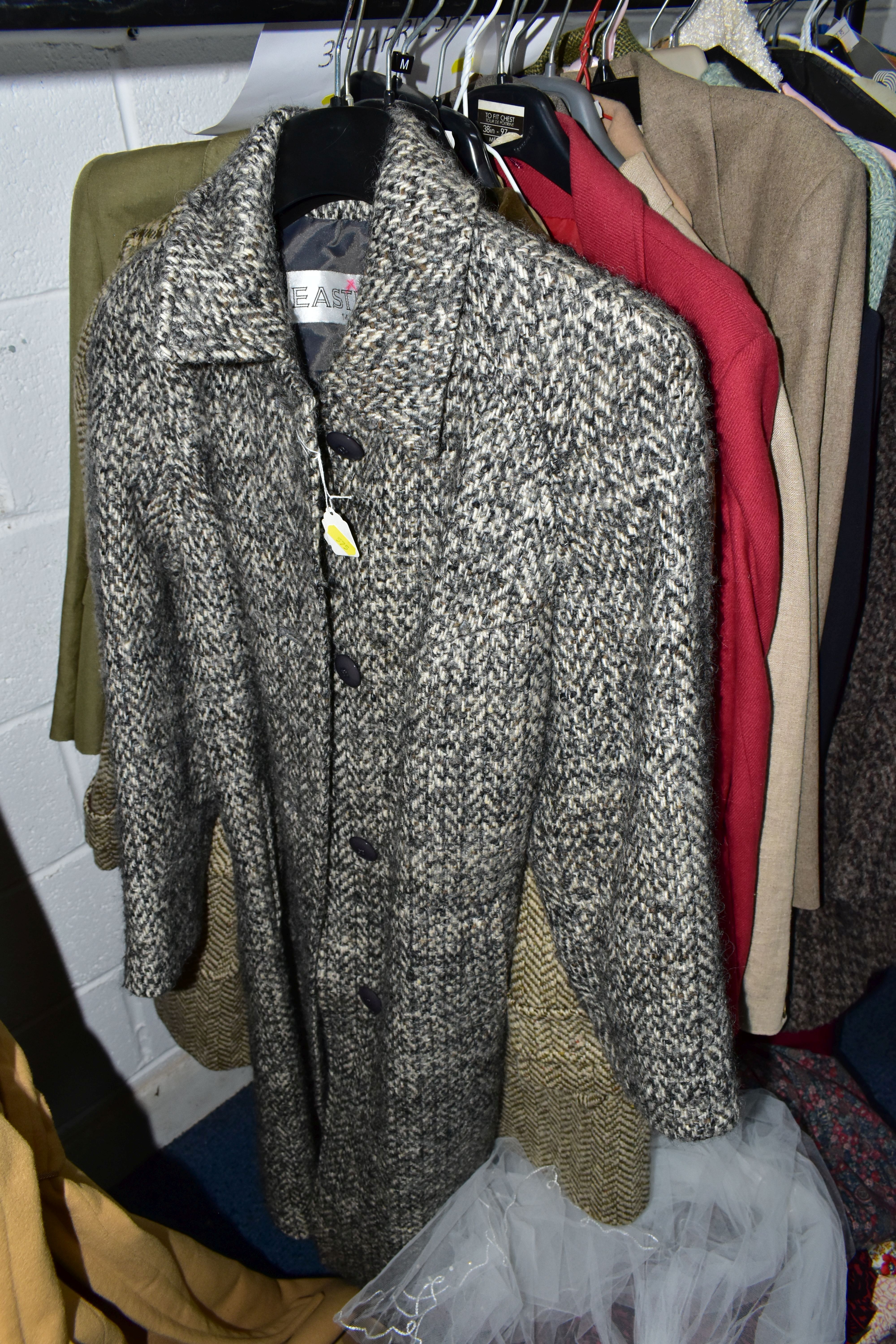 A RAIL AND TWO BOXES OF LADIES CLOTHING, to include coats, jackets, faux furs, sheepskins, skirts - Image 10 of 19